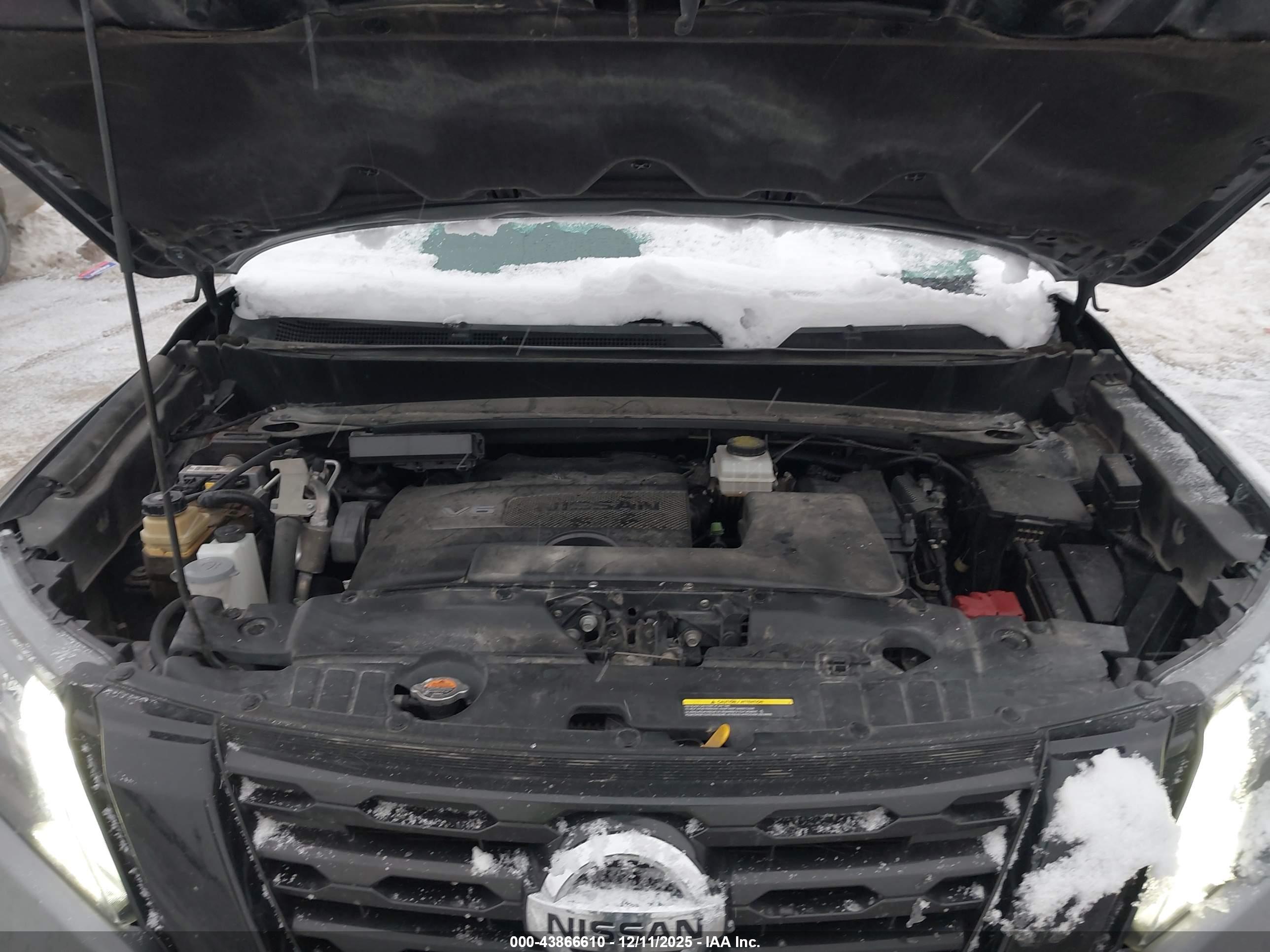NISSAN PATHFINDER image 10