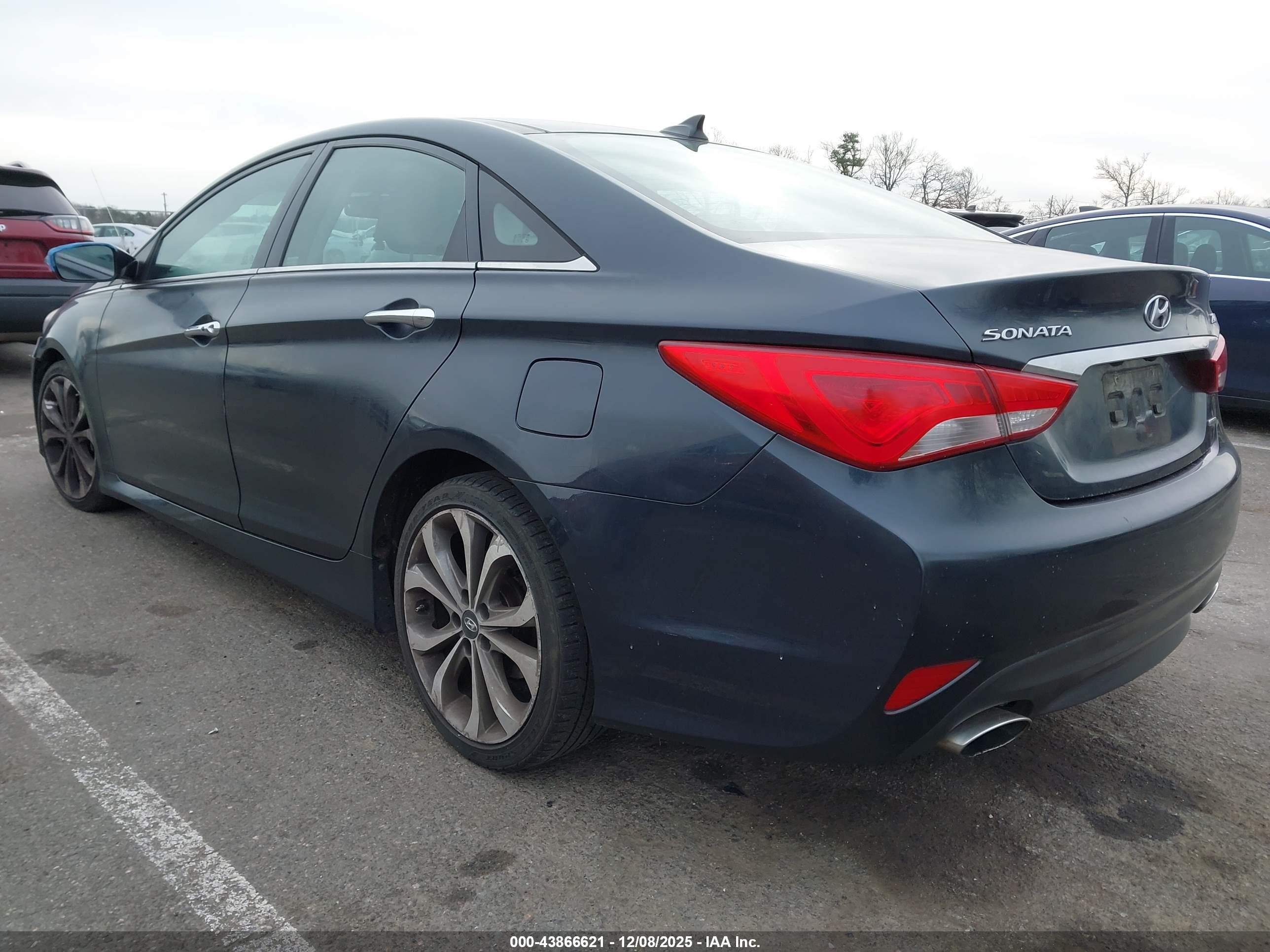 HYUNDAI SONATA image 3