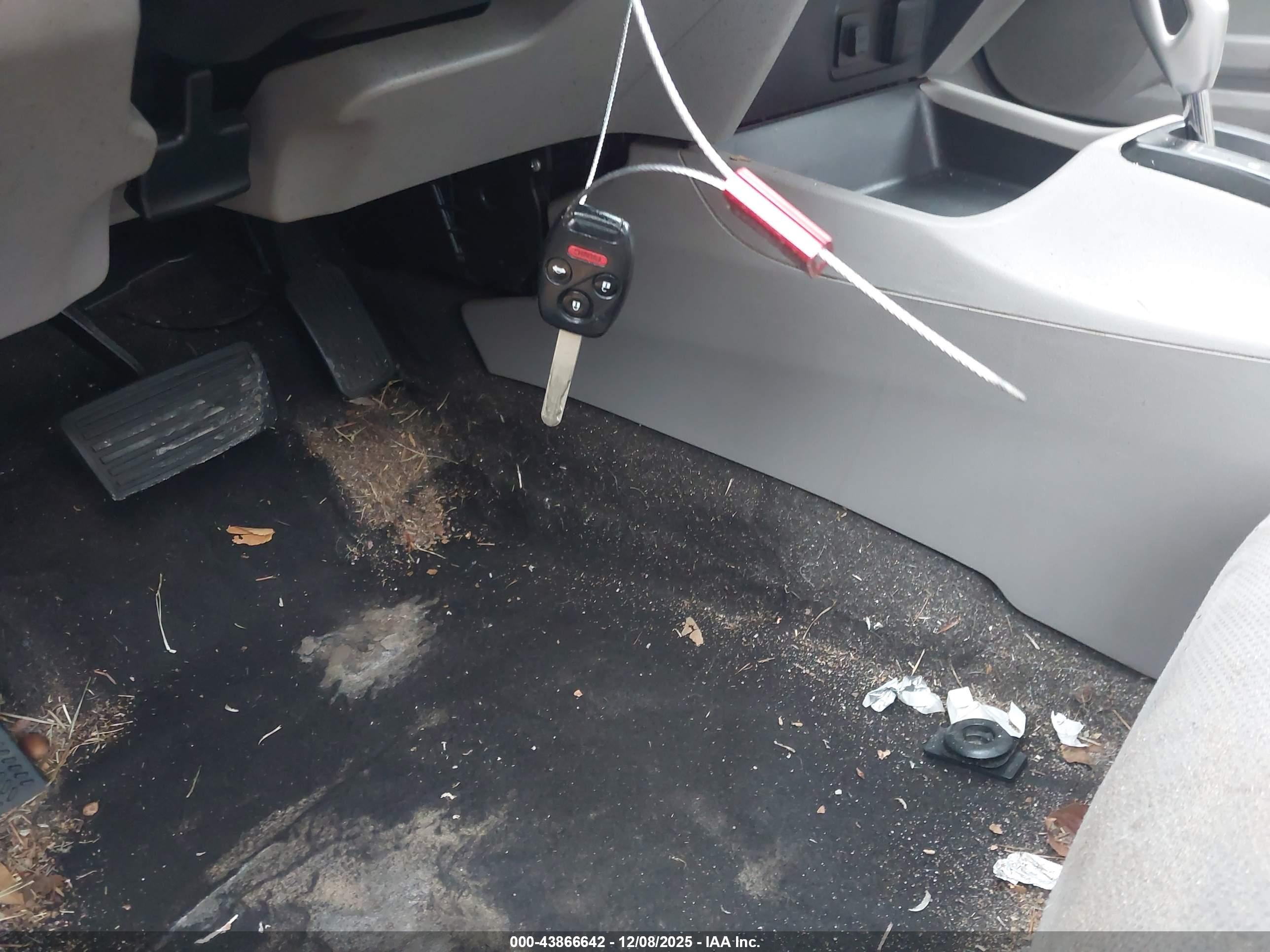 HONDA CIVIC image 11