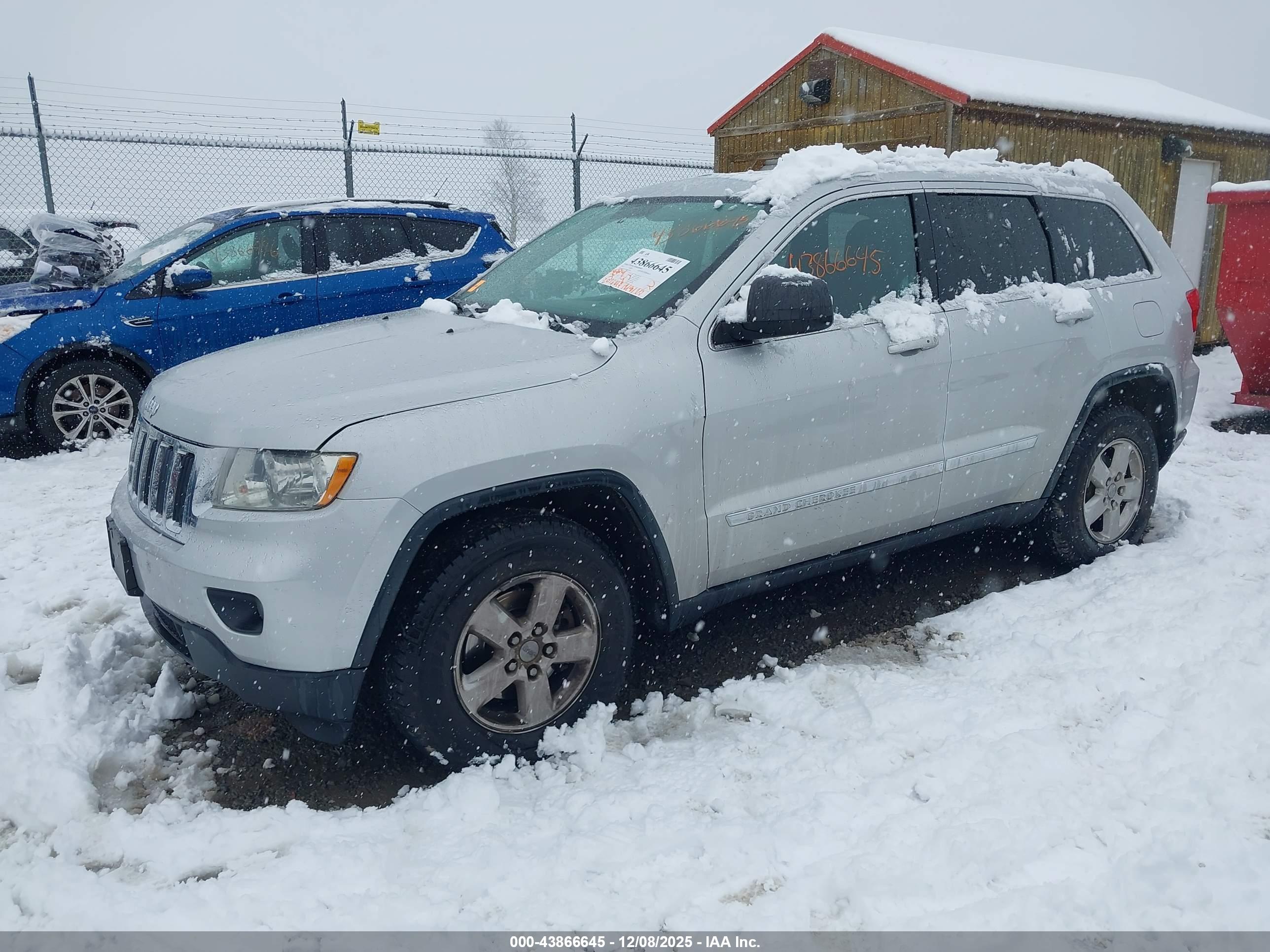 JEEP GRAND image 2