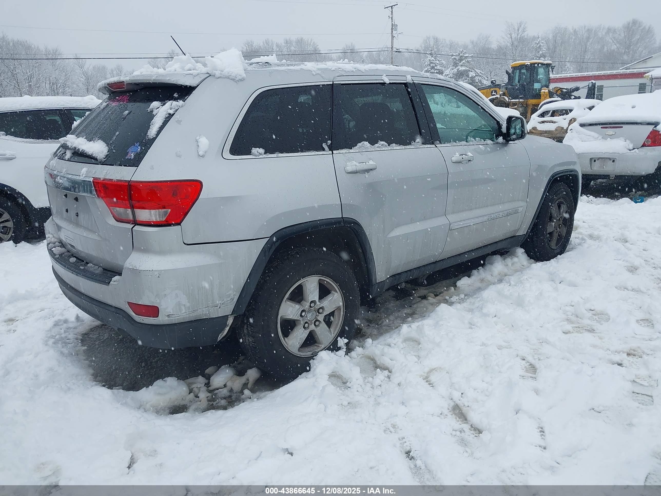 JEEP GRAND image 4