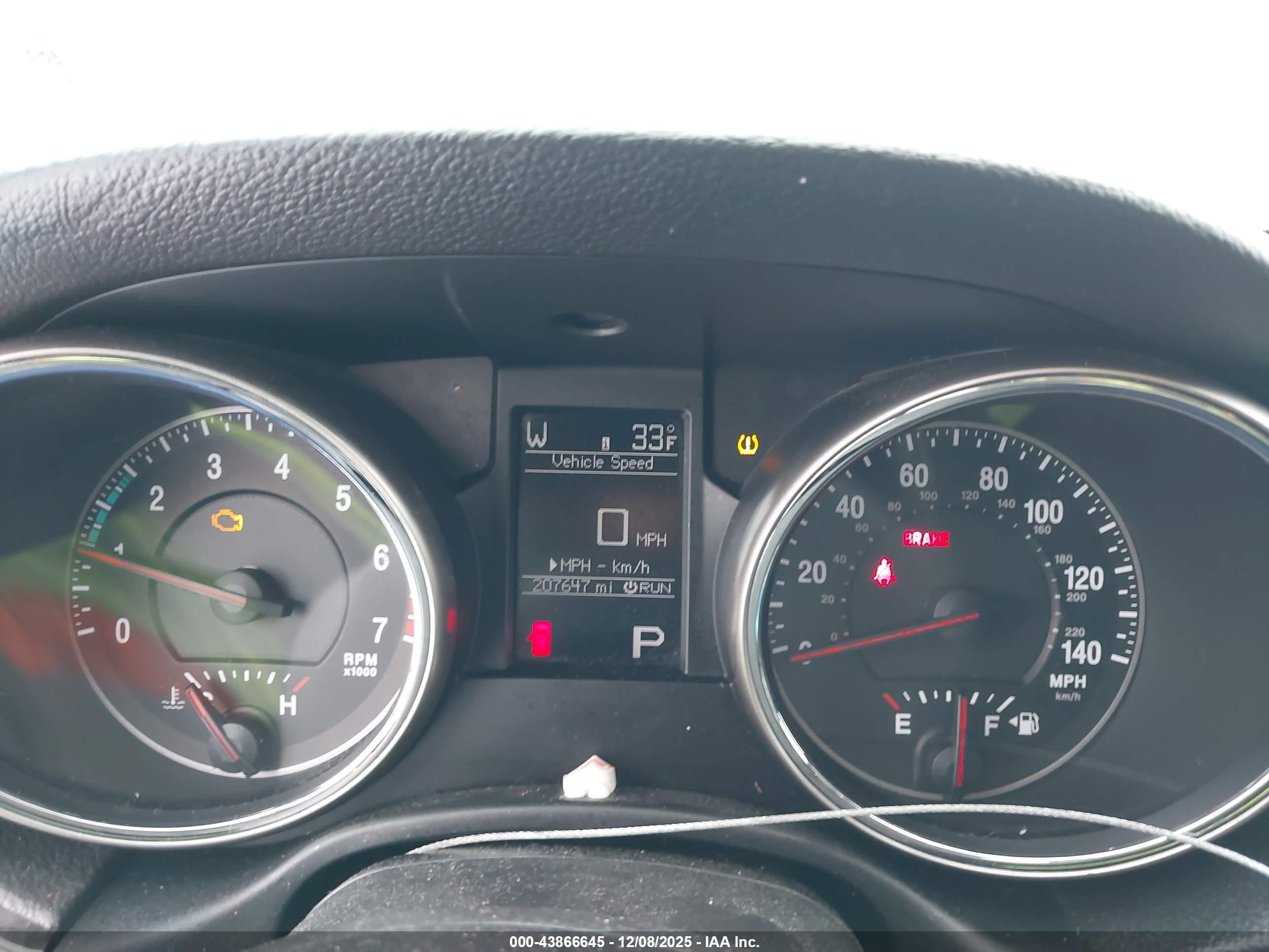 JEEP GRAND image 7