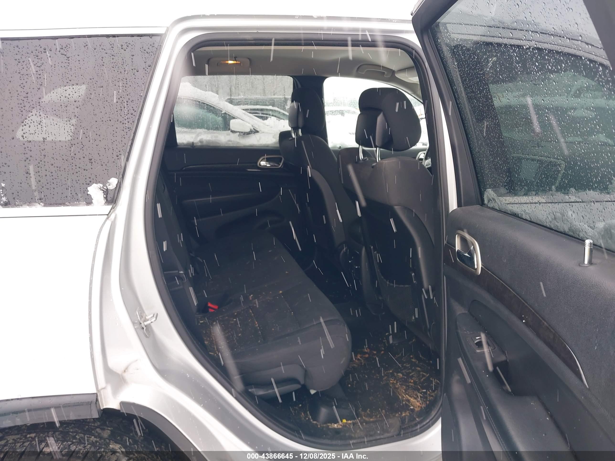 JEEP GRAND image 8
