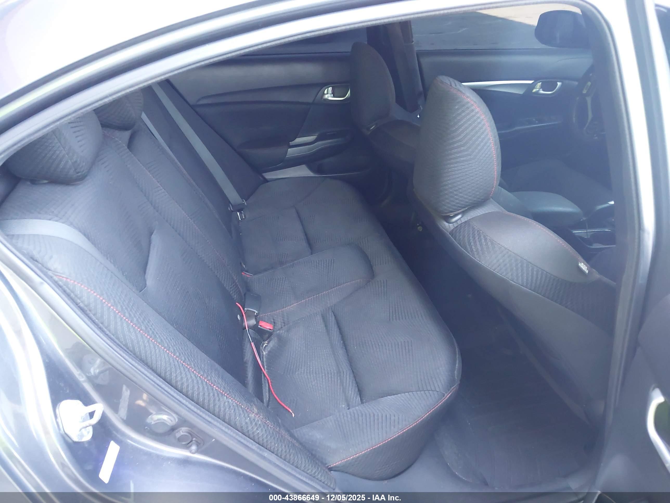 HONDA CIVIC image 8