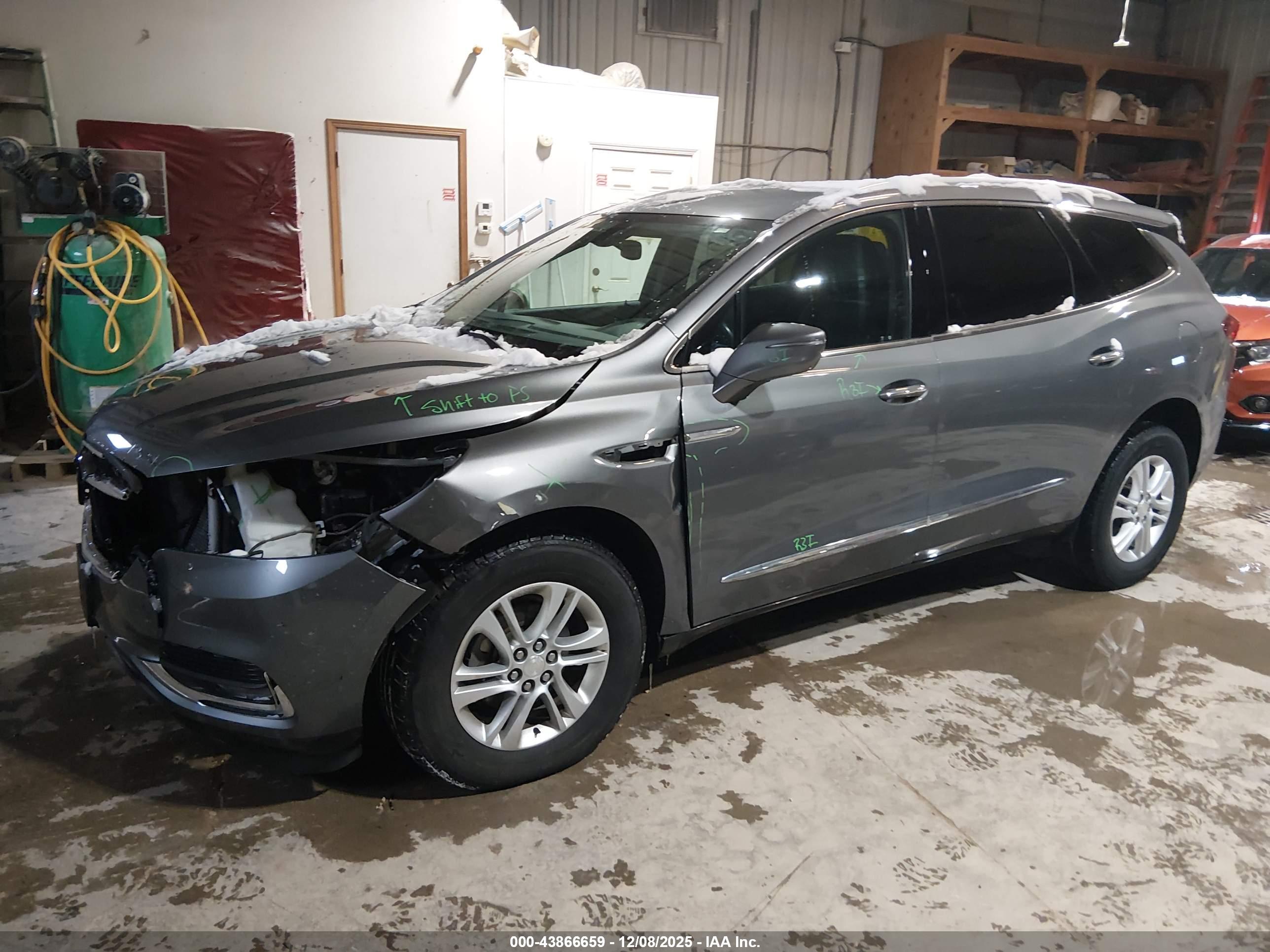 BUICK ENCLAVE image 2