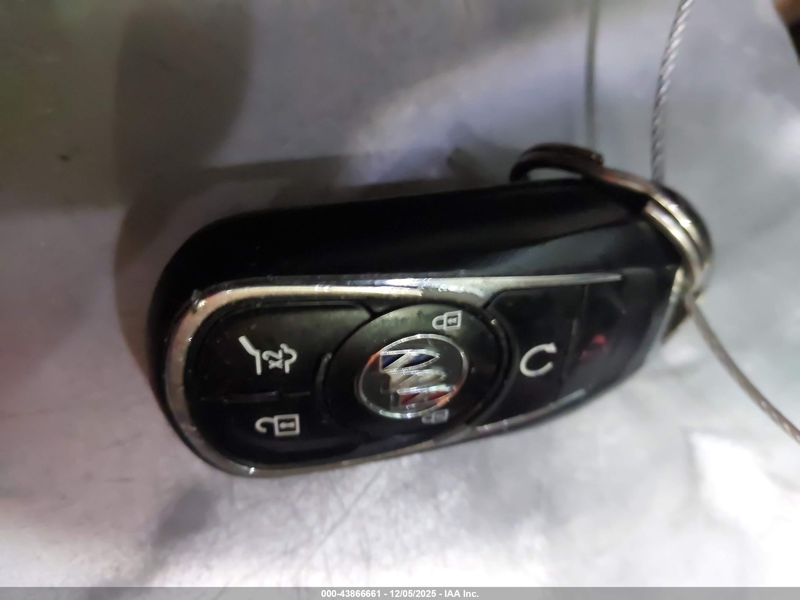 BUICK ENVISION image 11
