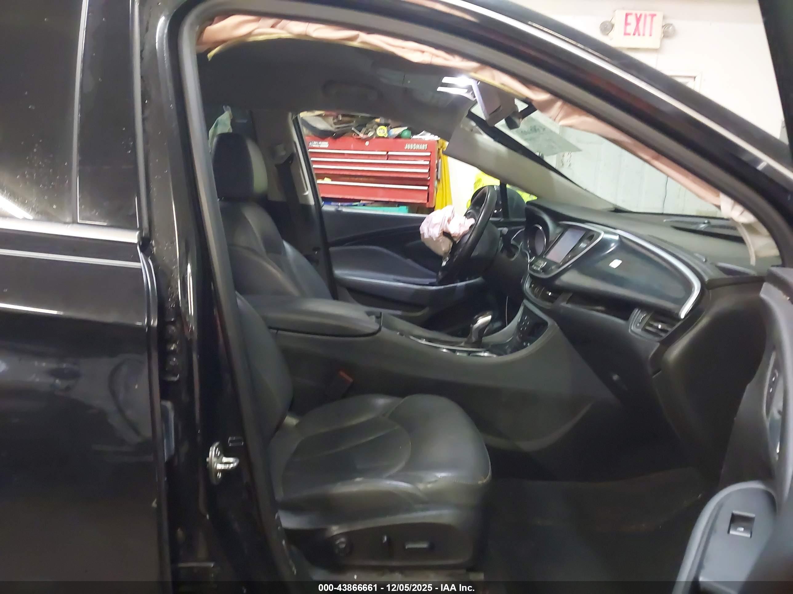 BUICK ENVISION image 5