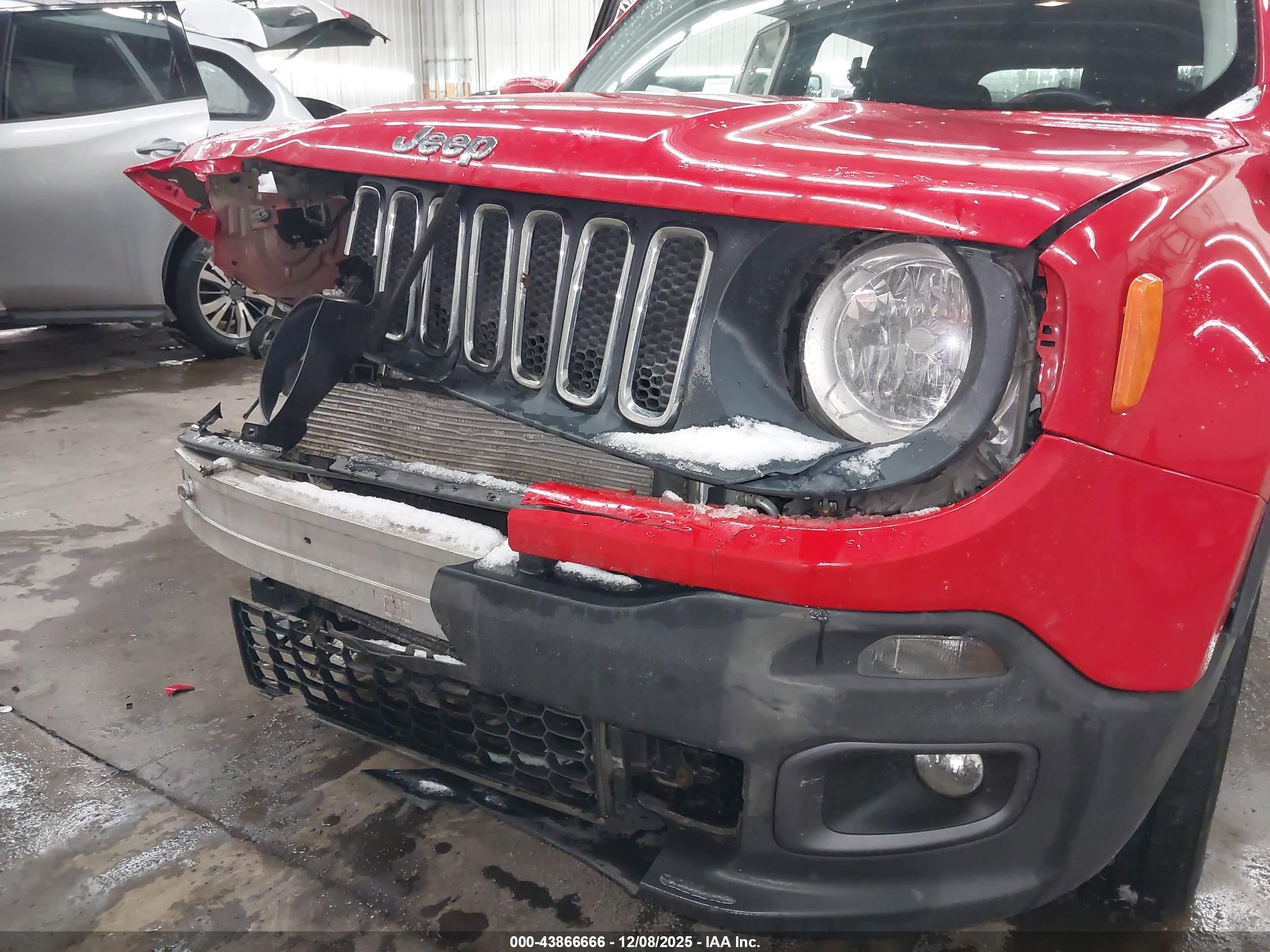 JEEP RENEGADE image 6