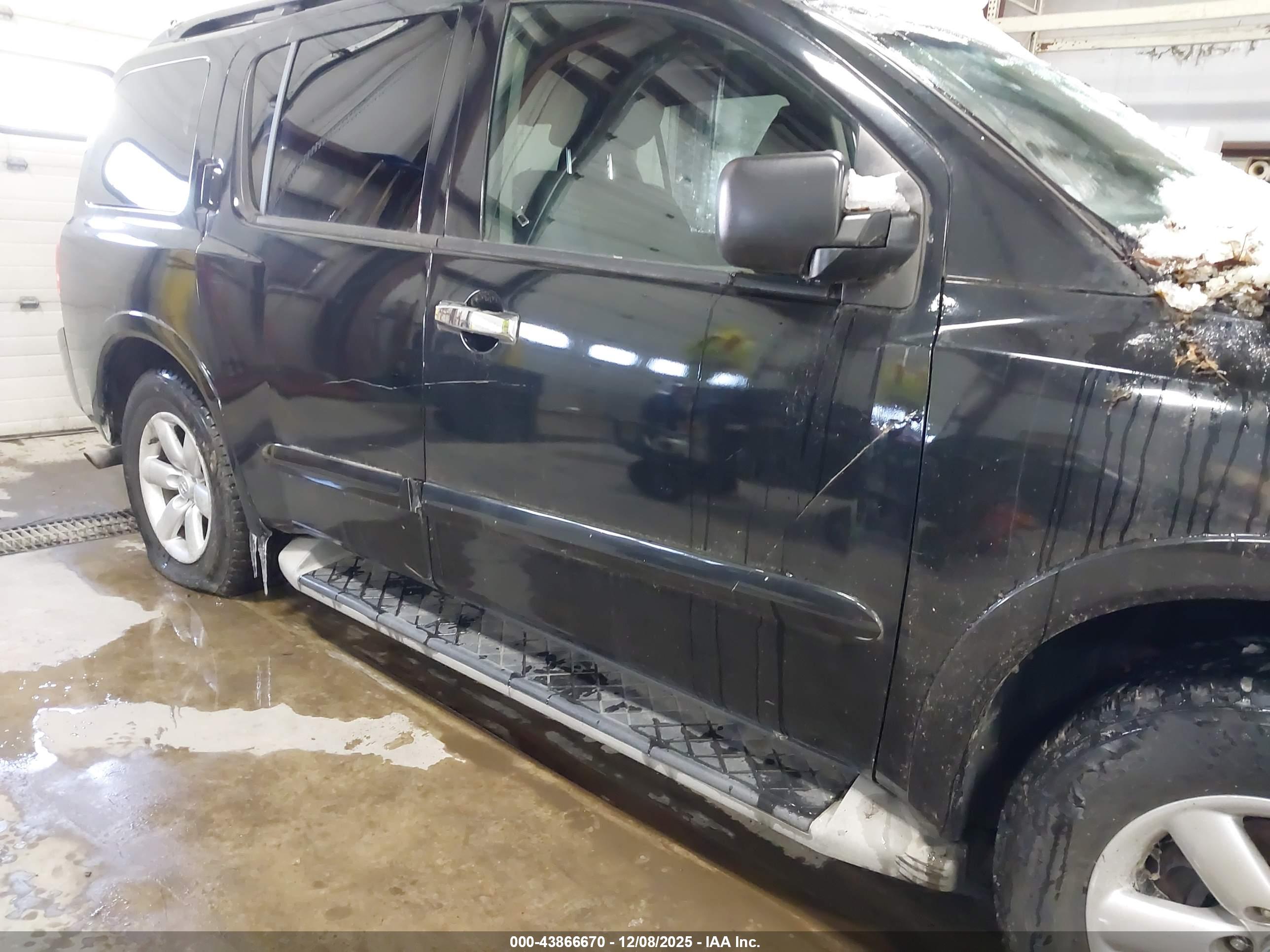 NISSAN ARMADA image 6