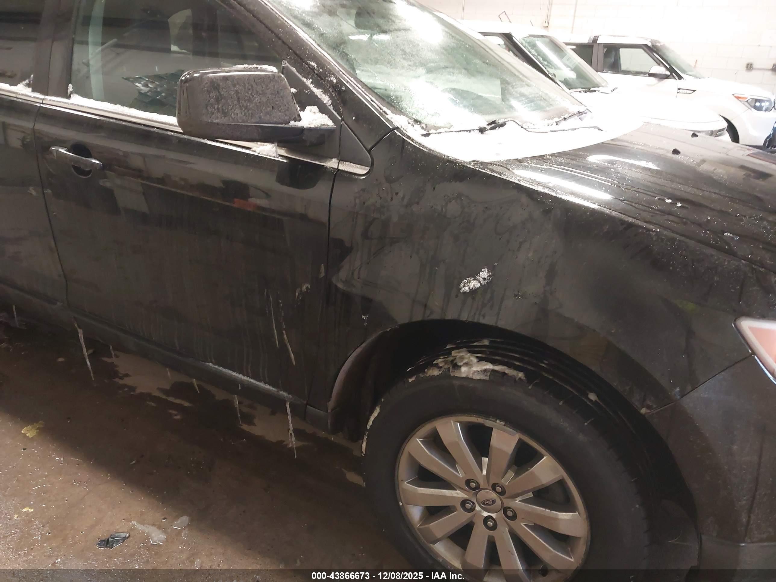 FORD EDGE image 6