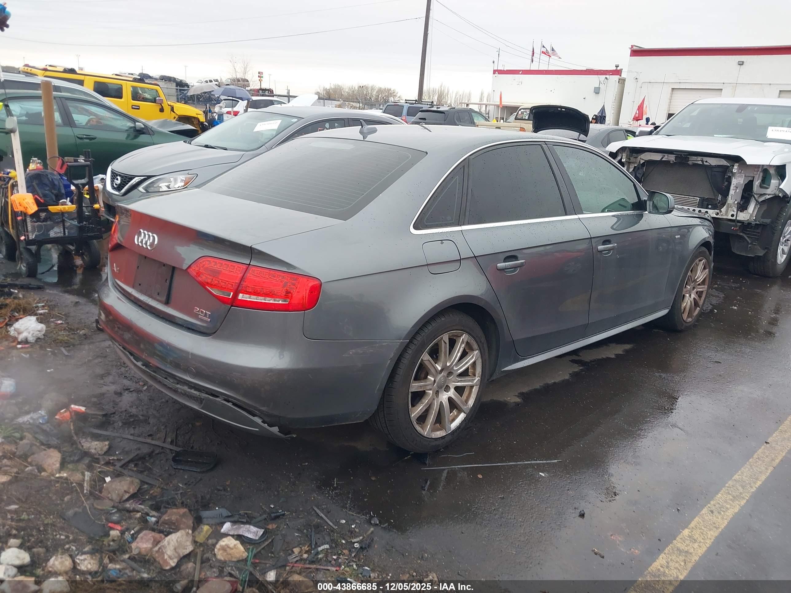 AUDI A4 image 4