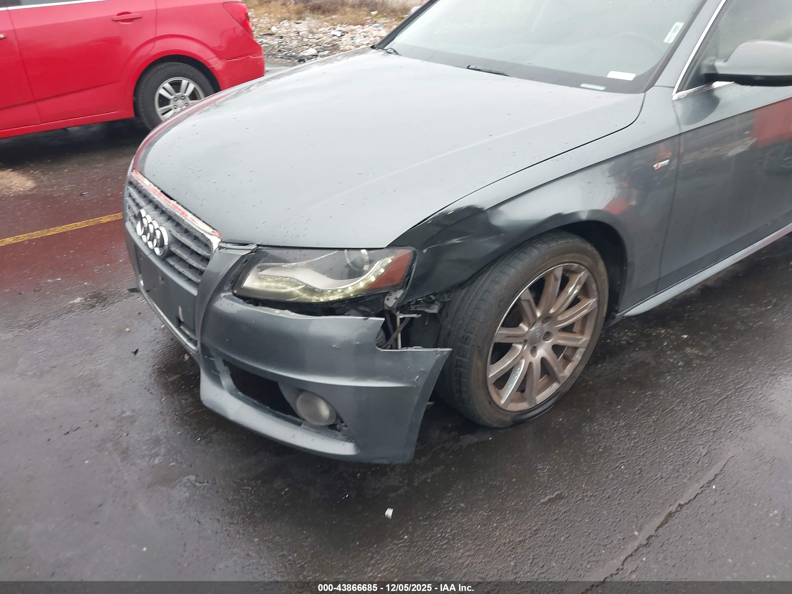 AUDI A4 image 6