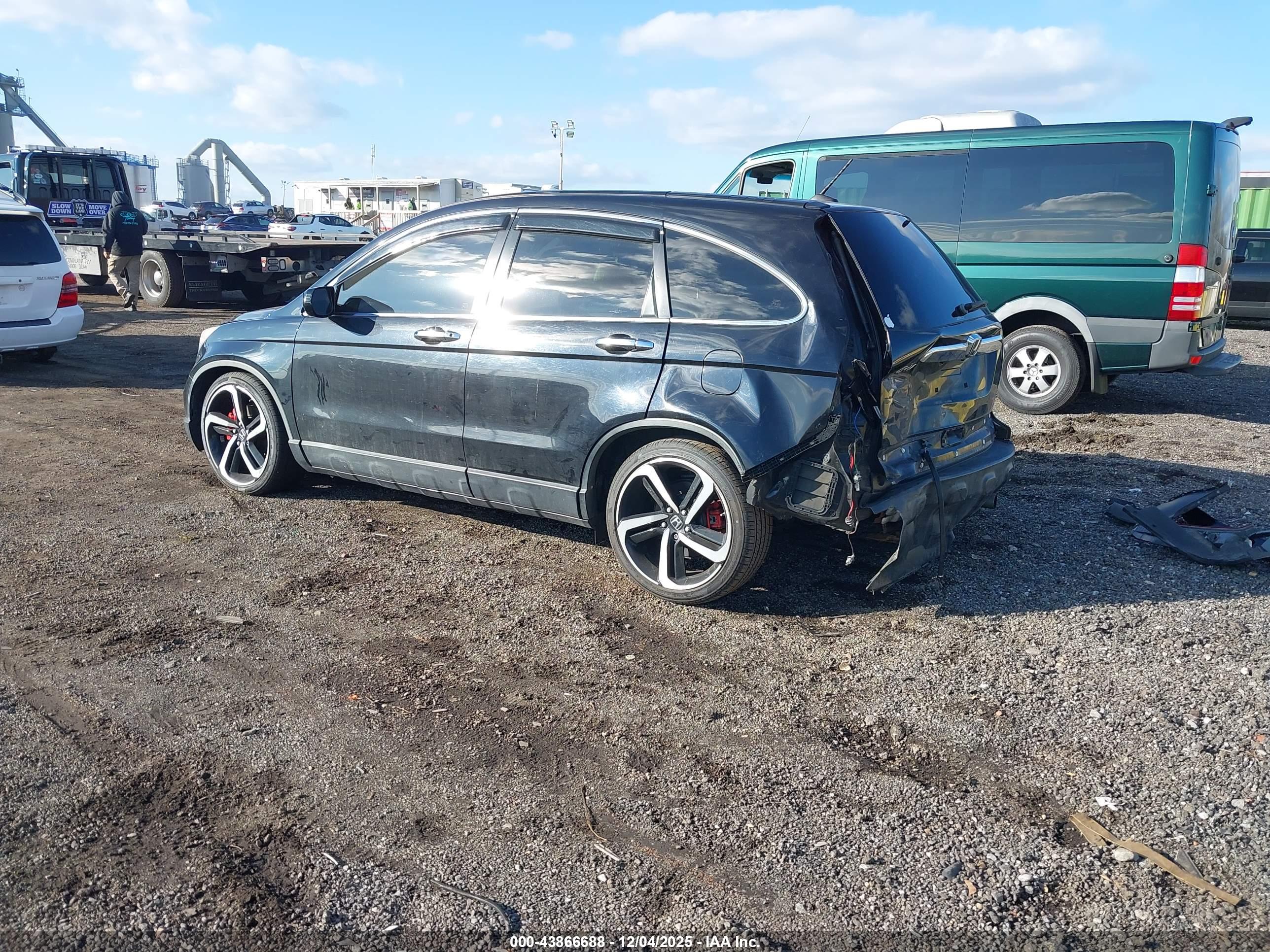 HONDA CR-V image 3