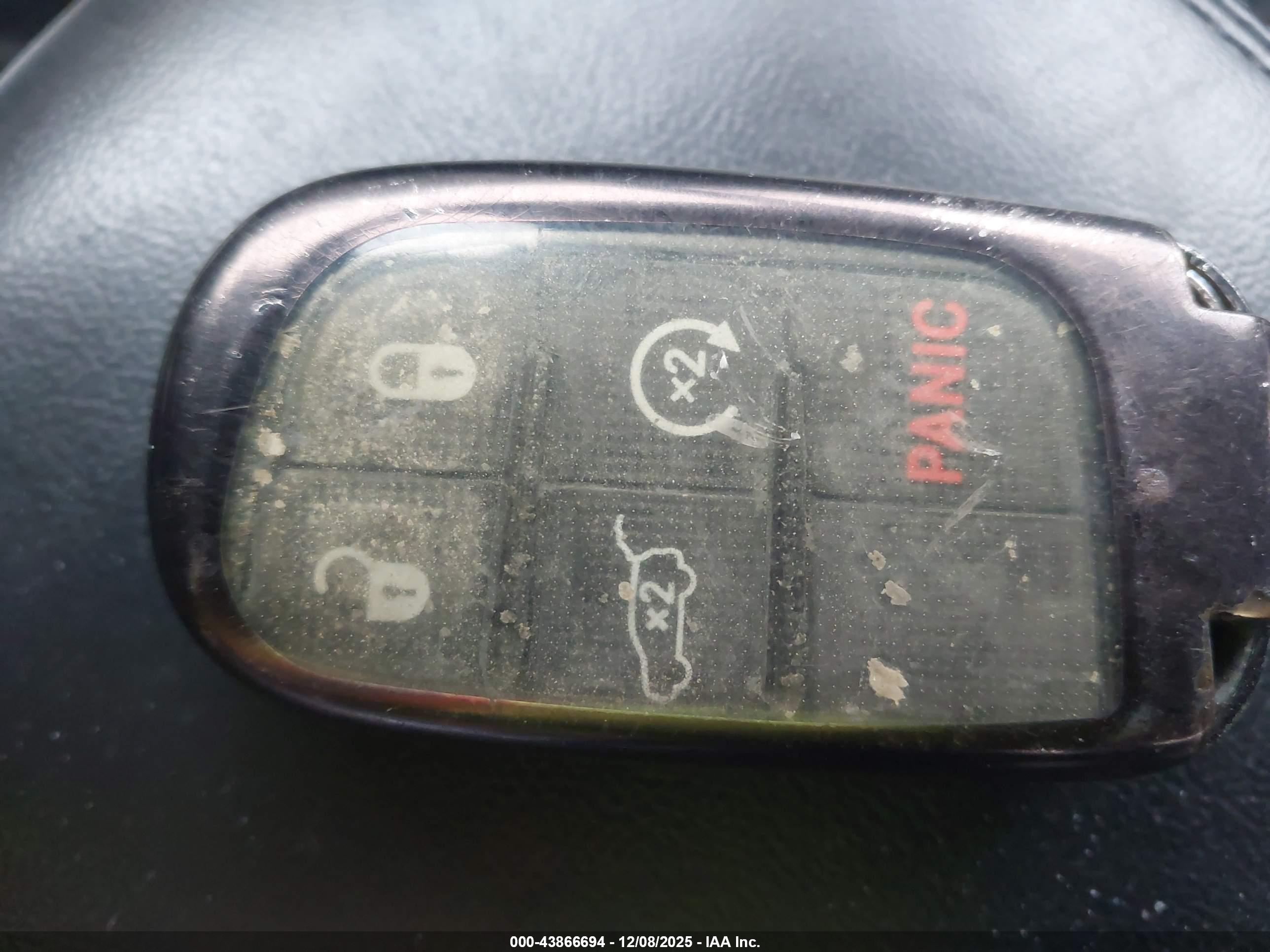 JEEP GRAND image 11
