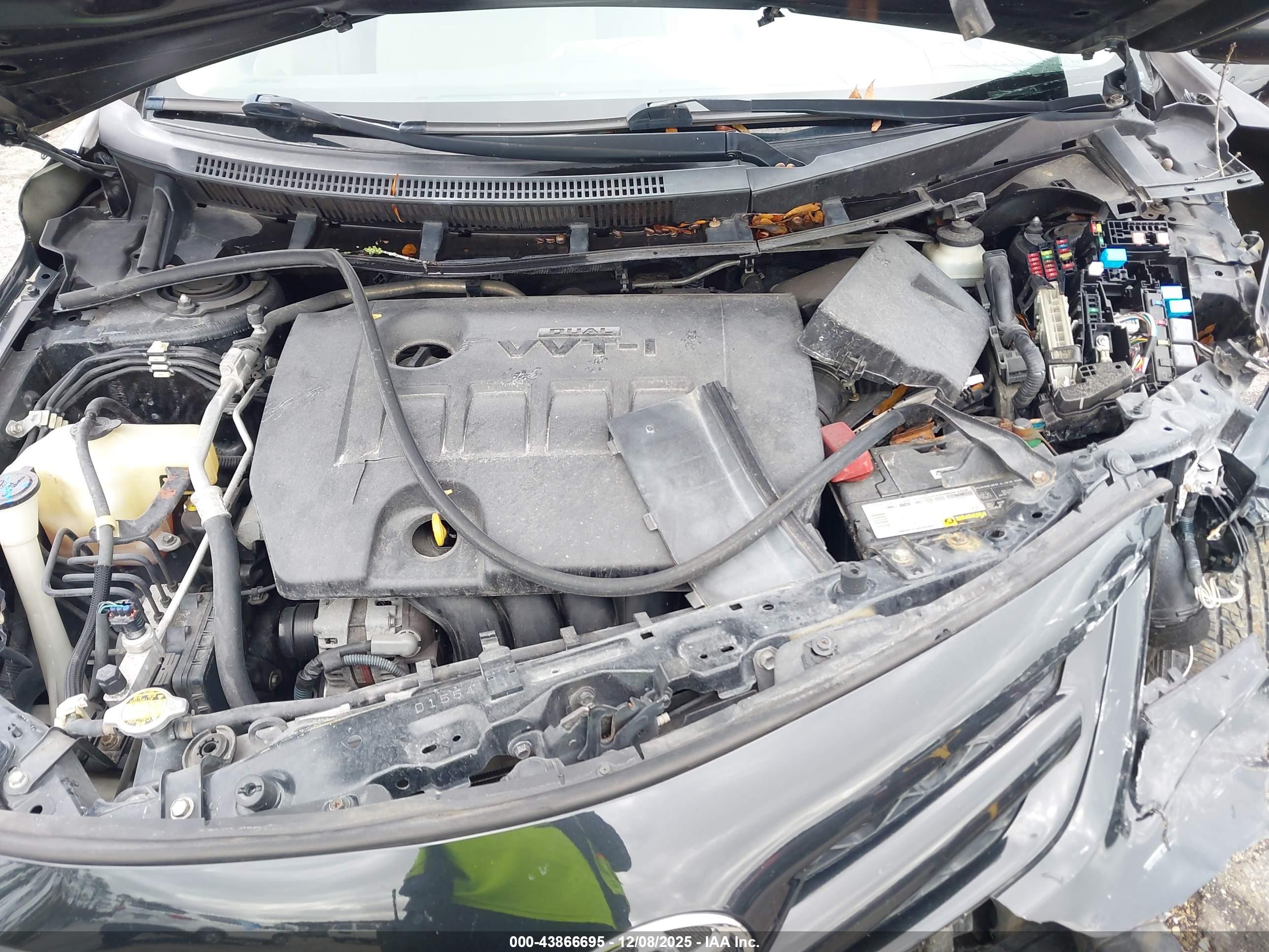 TOYOTA COROLLA image 10