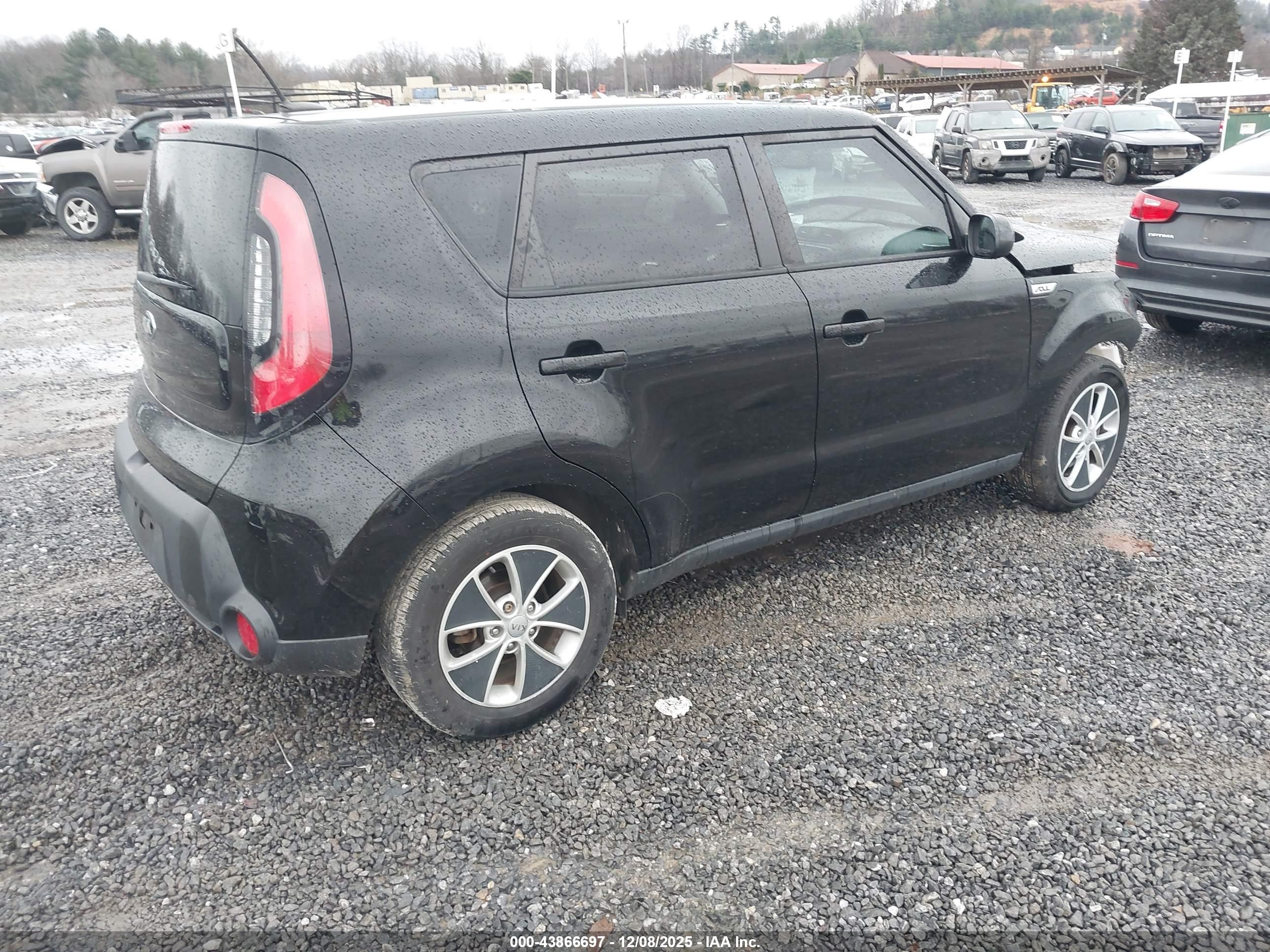 KIA SOUL image 4