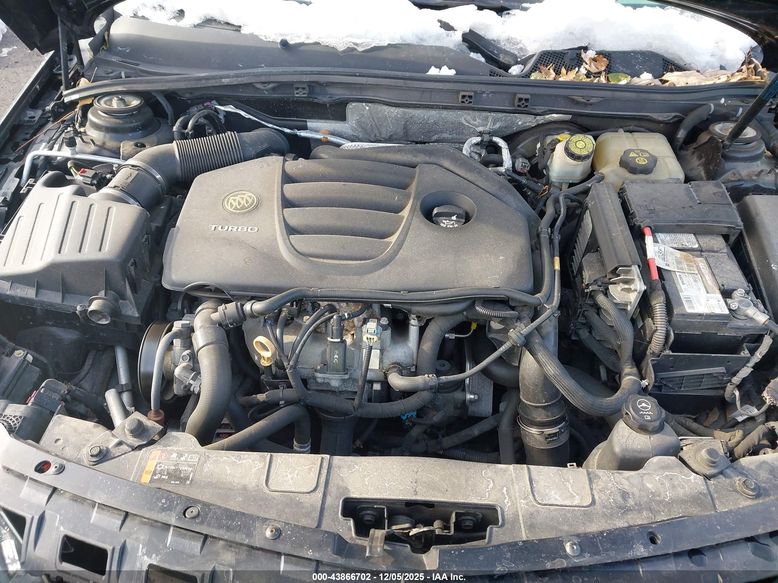 BUICK REGAL image 10