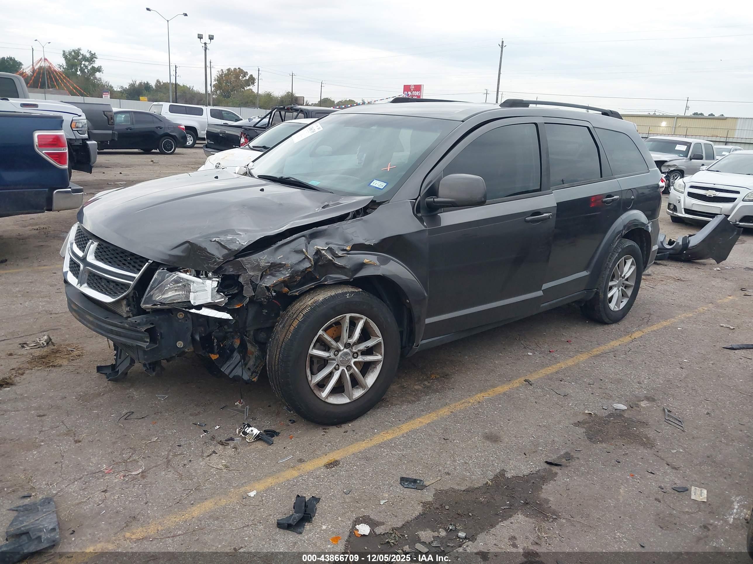 DODGE JOURNEY image 2