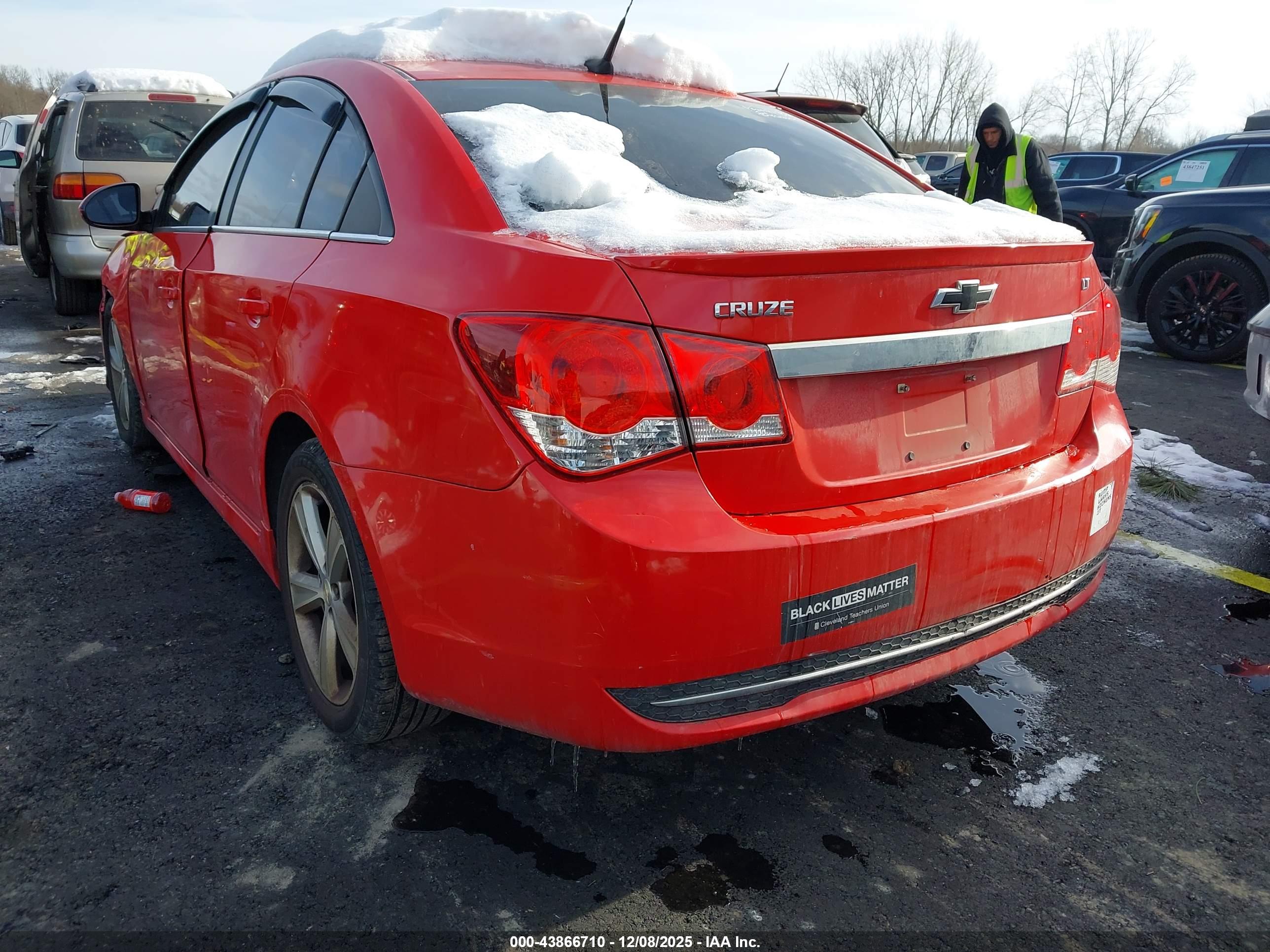 CHEVROLET CRUZE image 3