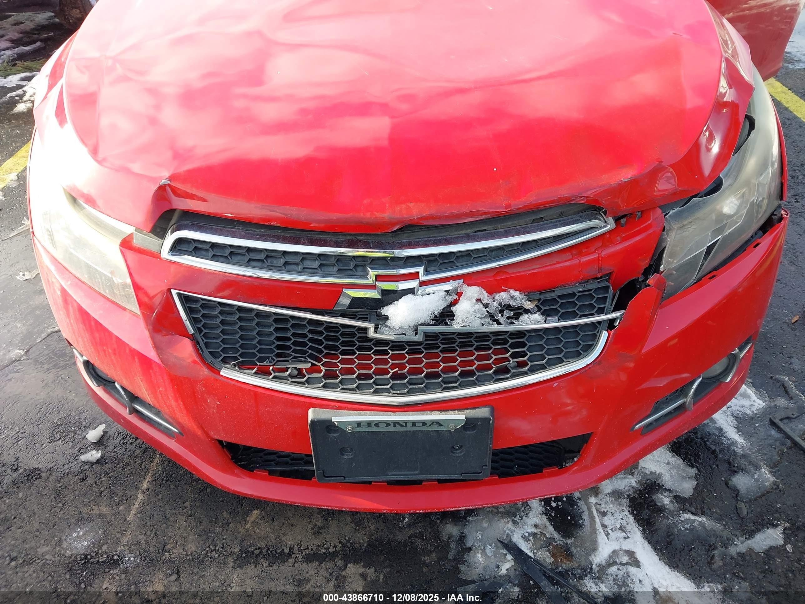 CHEVROLET CRUZE image 6