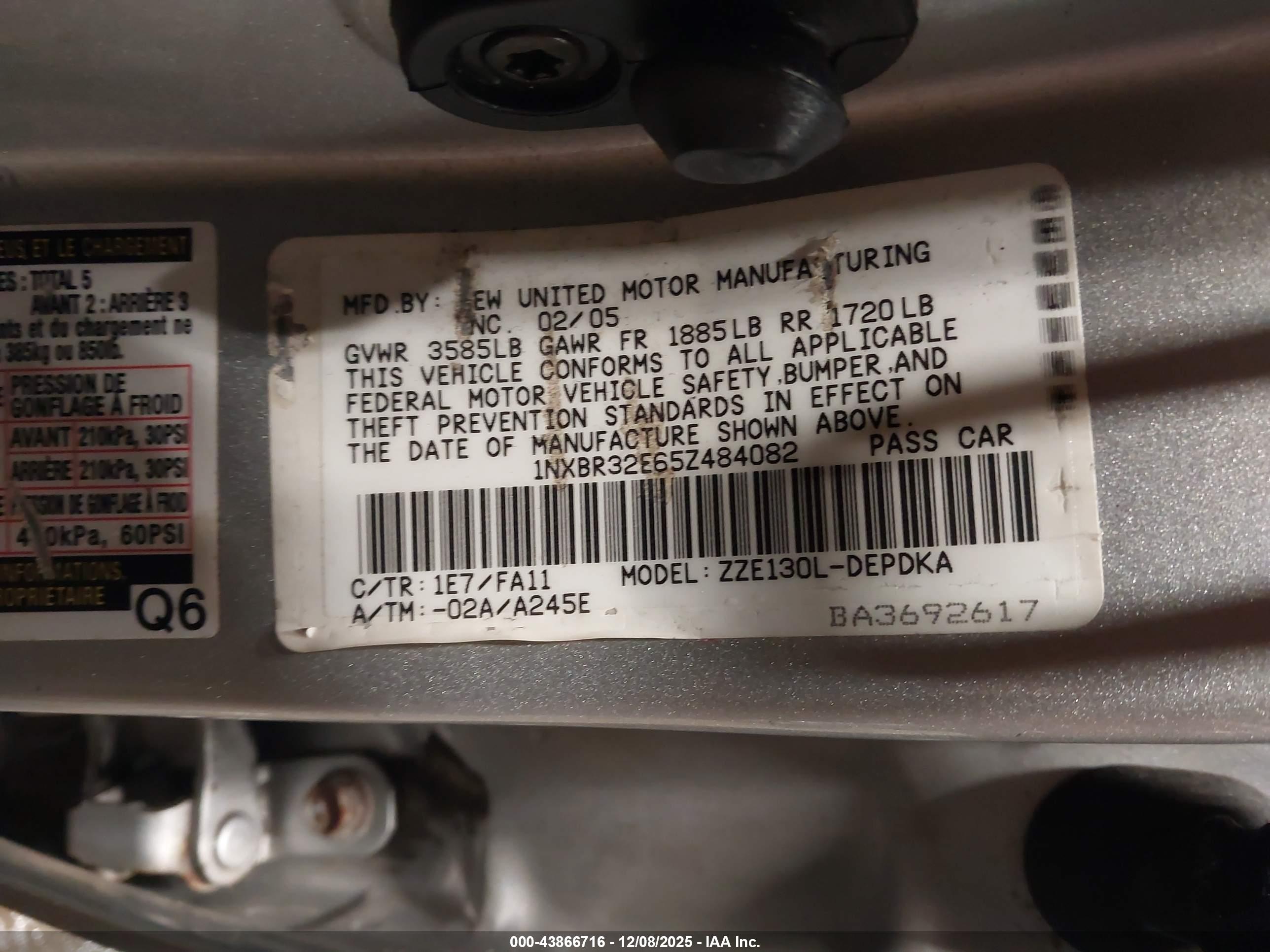 TOYOTA COROLLA image 9