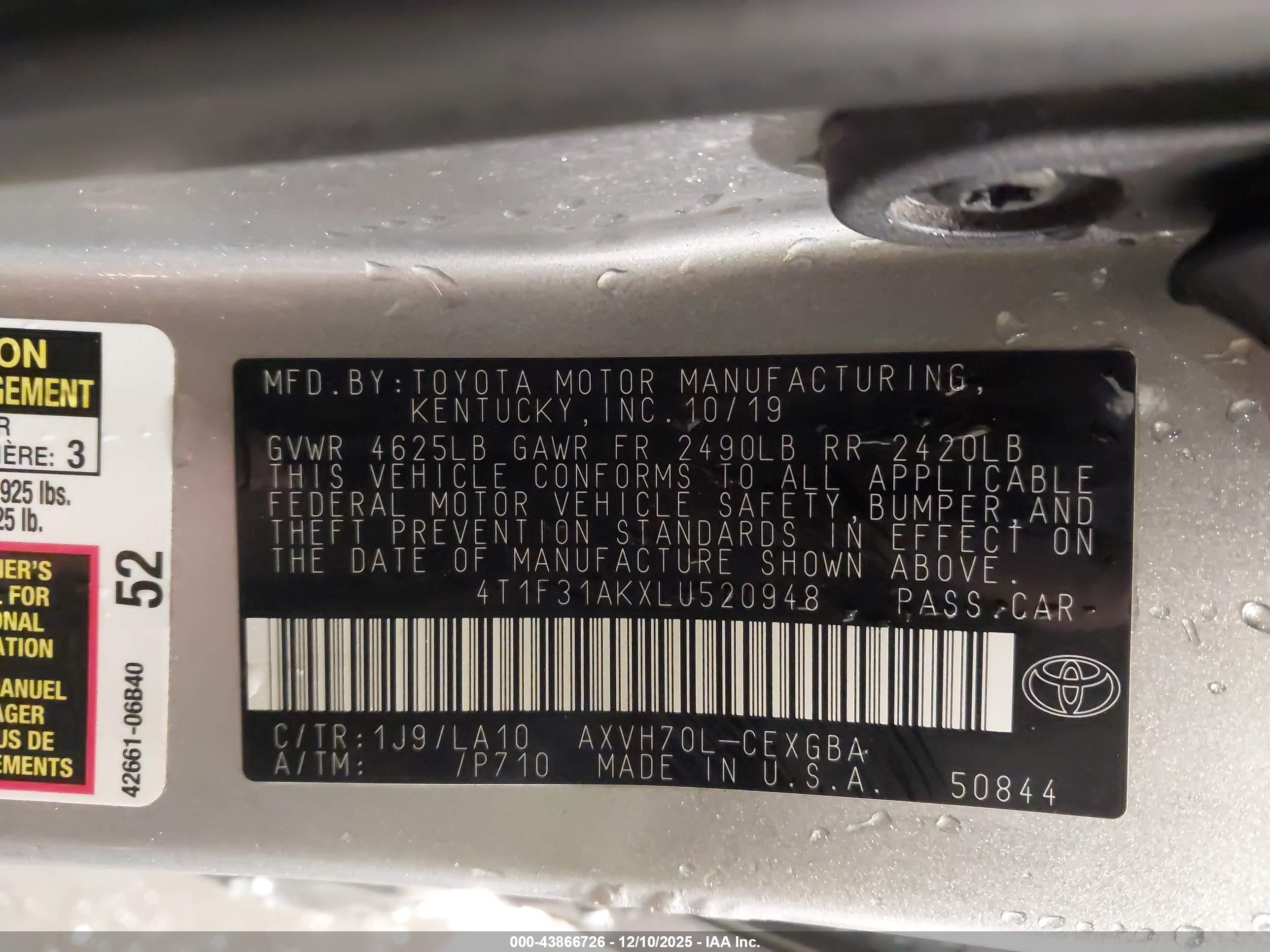 TOYOTA CAMRY image 9