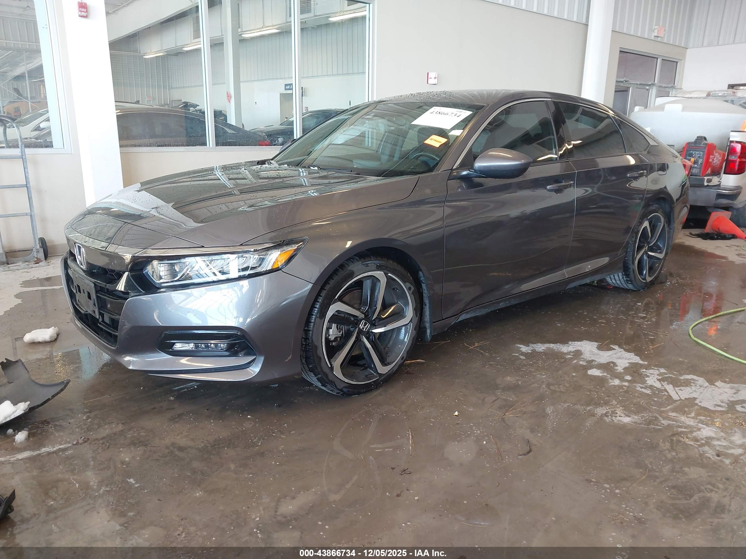 HONDA ACCORD image 2