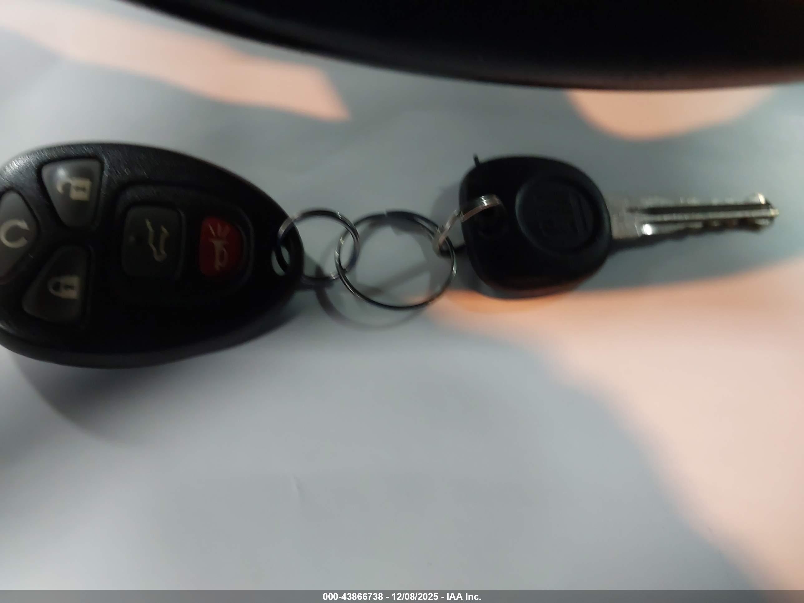 GMC ACADIA image 11