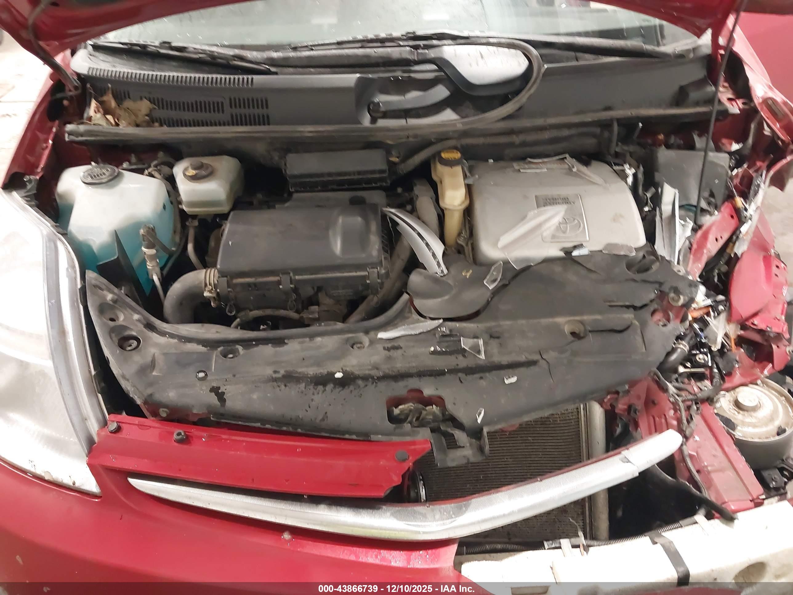 TOYOTA PRIUS image 10