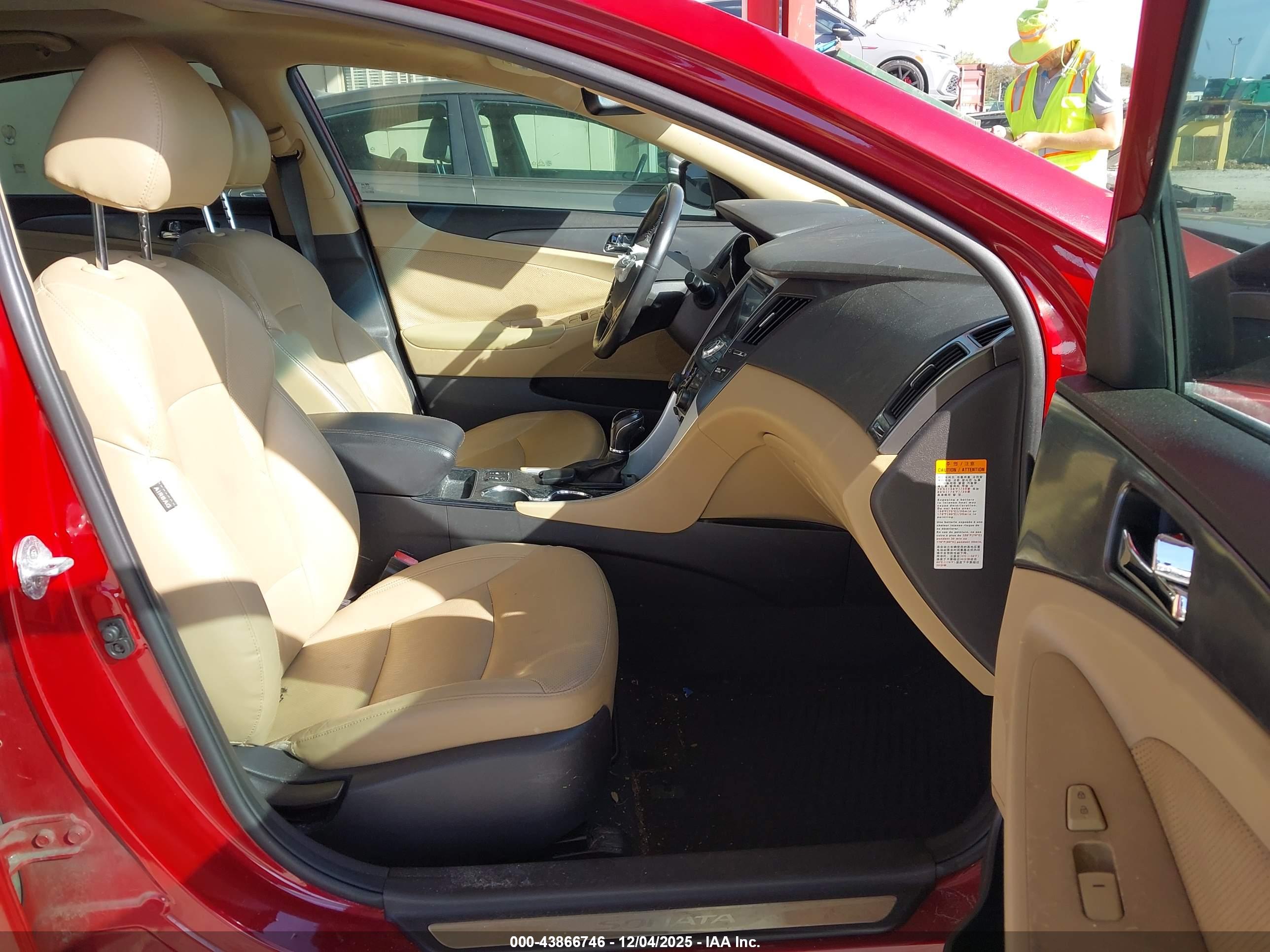 HYUNDAI SONATA image 5
