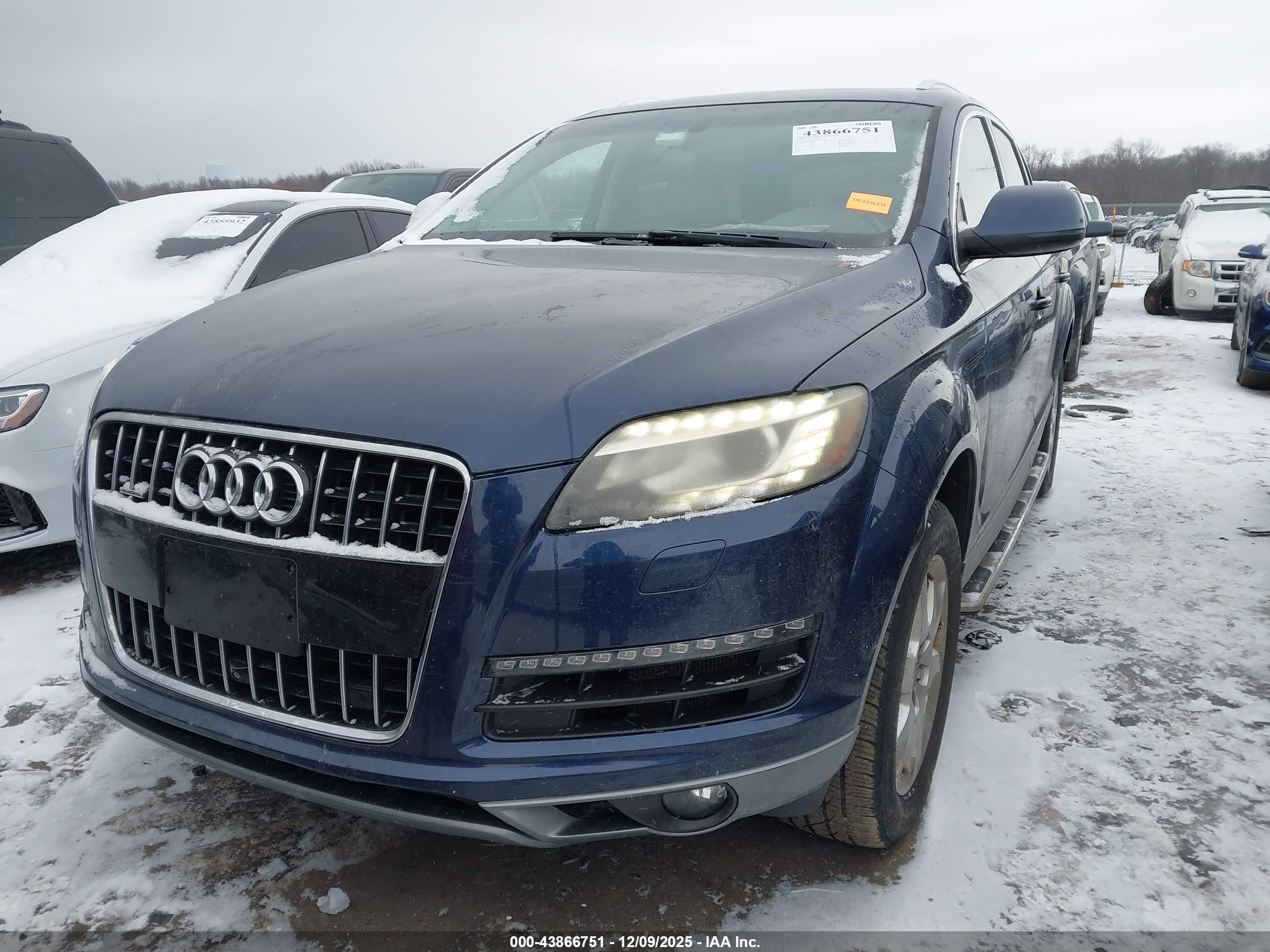 AUDI Q7 image 2