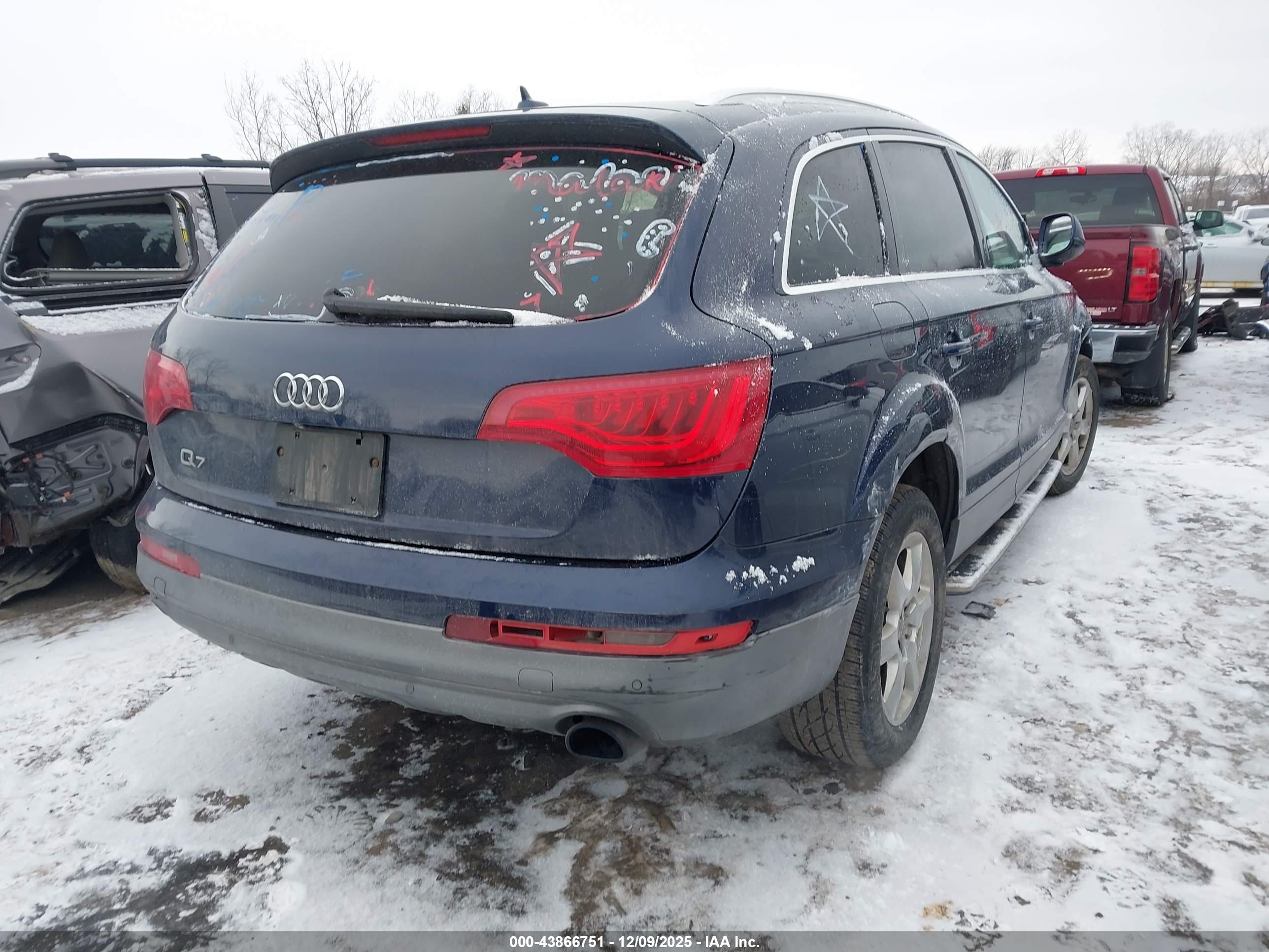 AUDI Q7 image 4