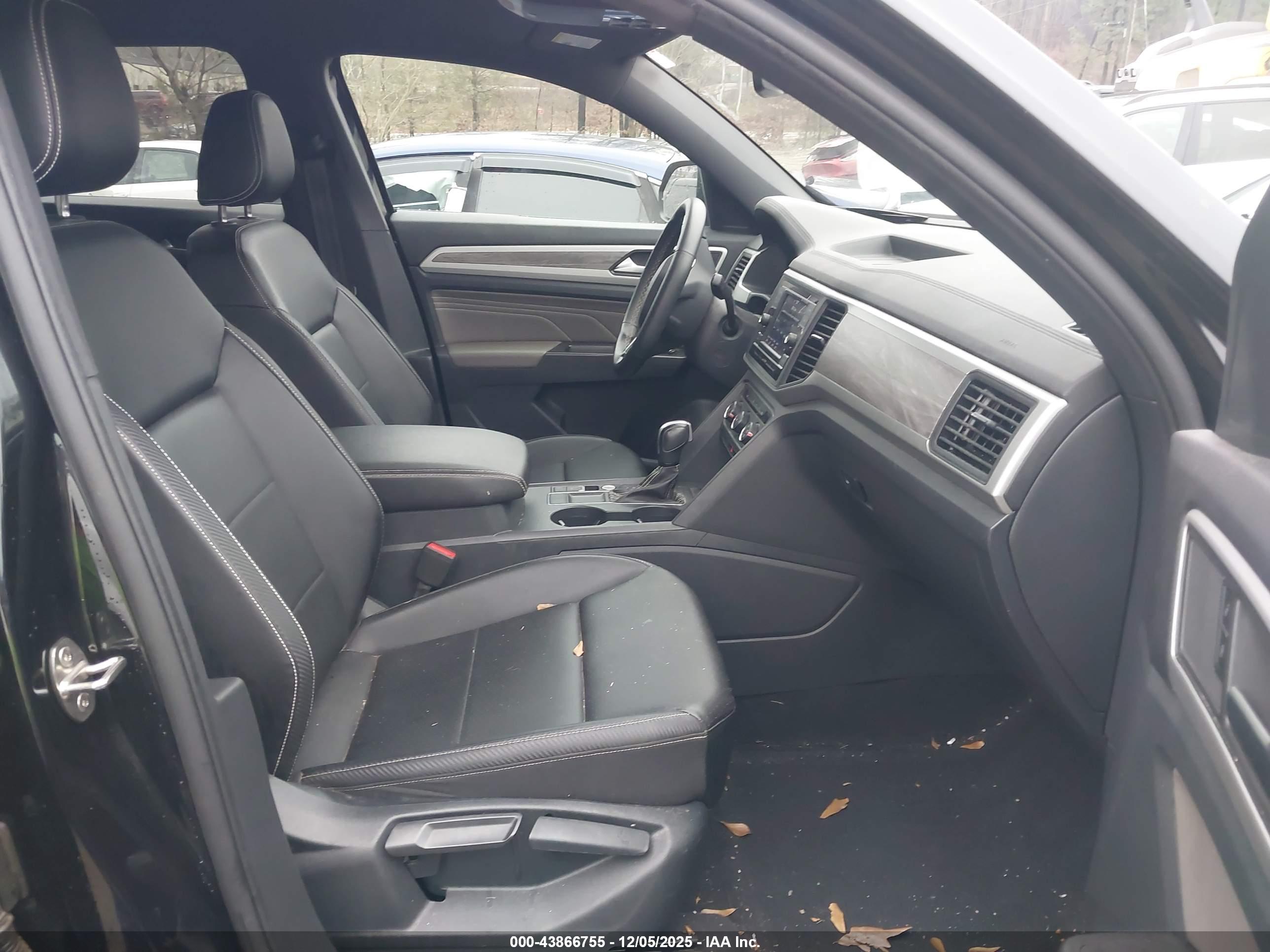VOLKSWAGEN ATLAS image 5