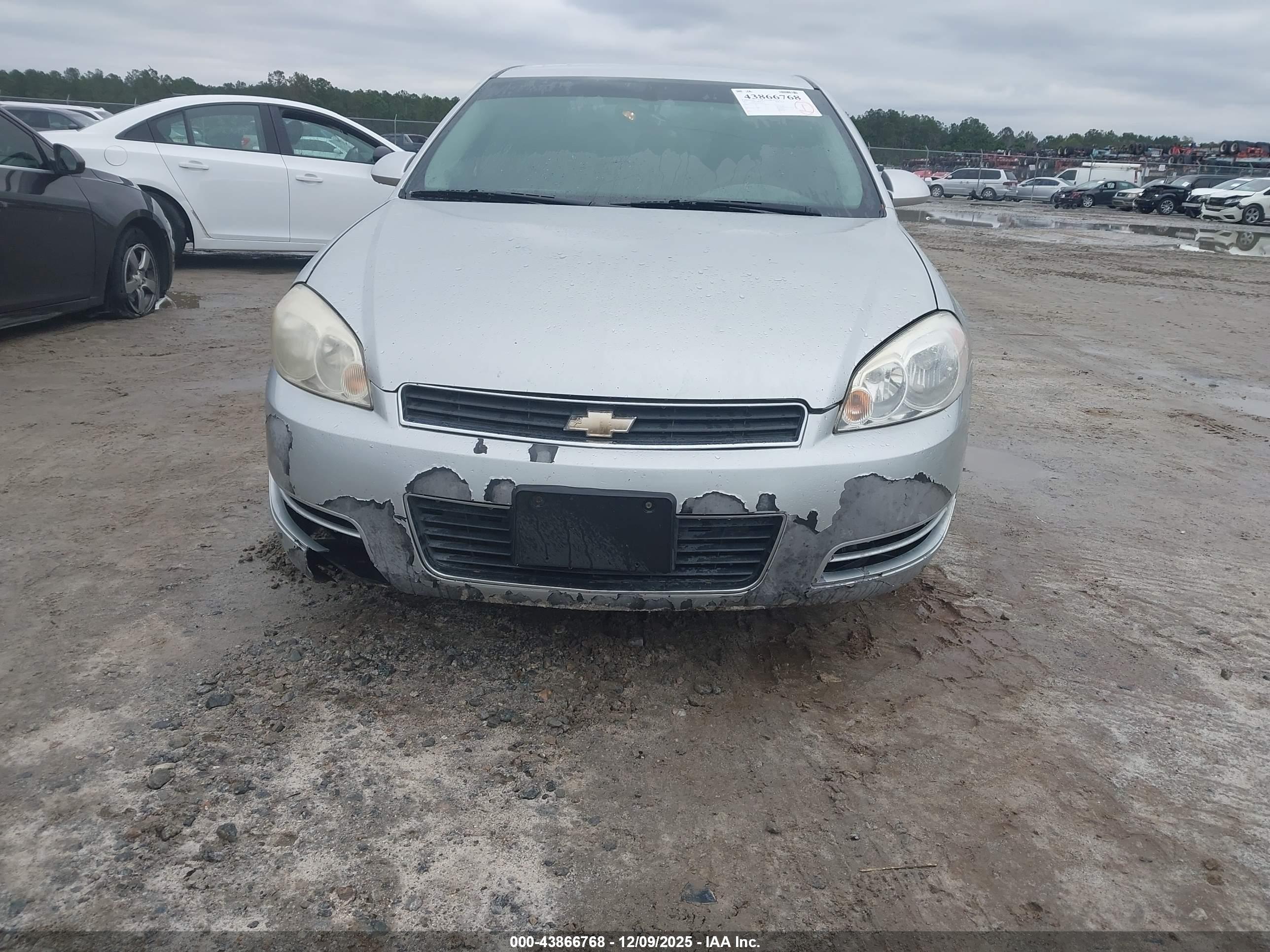 CHEVROLET IMPALA image 6