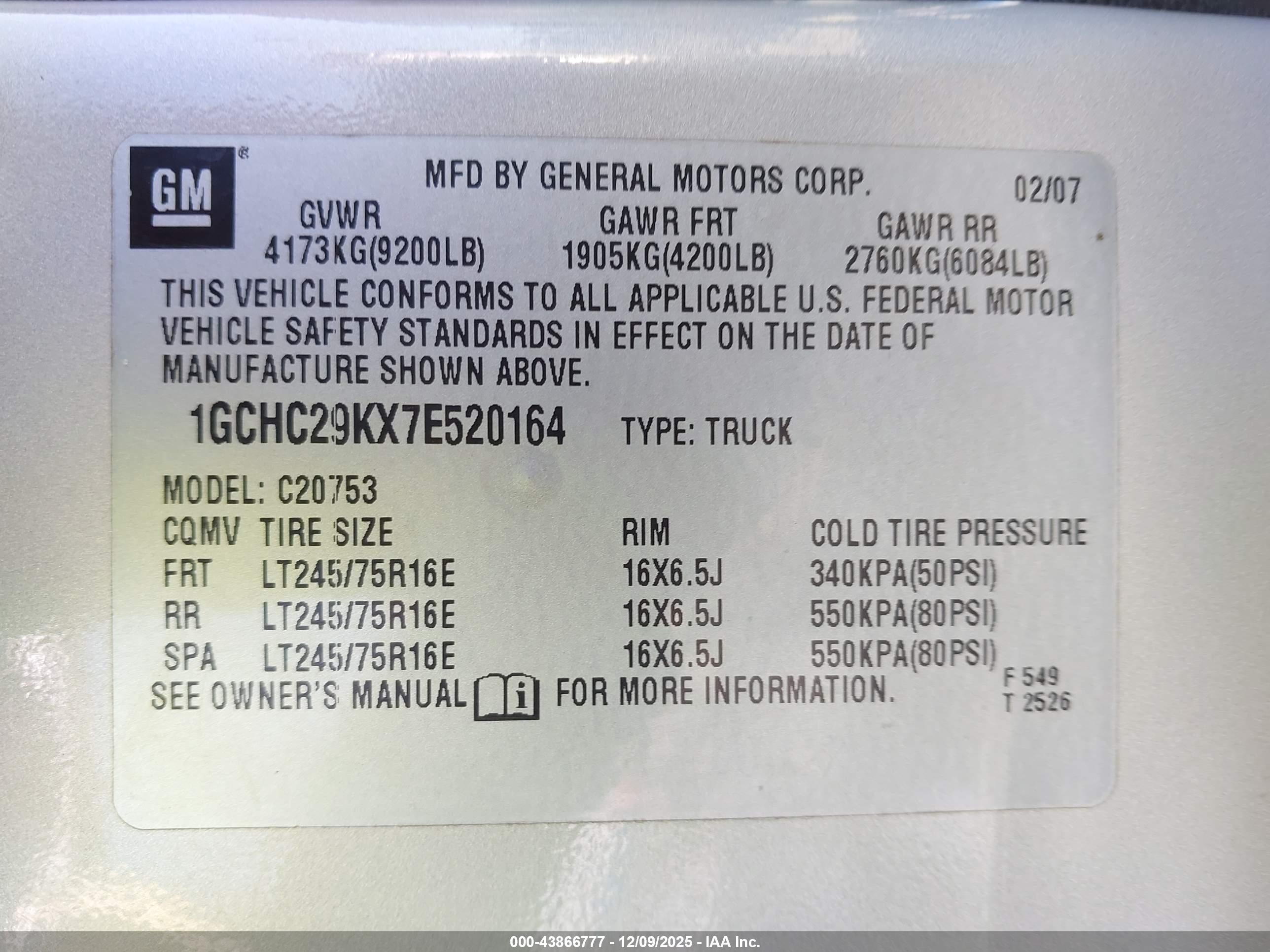 CHEVROLET SILVERADO image 9