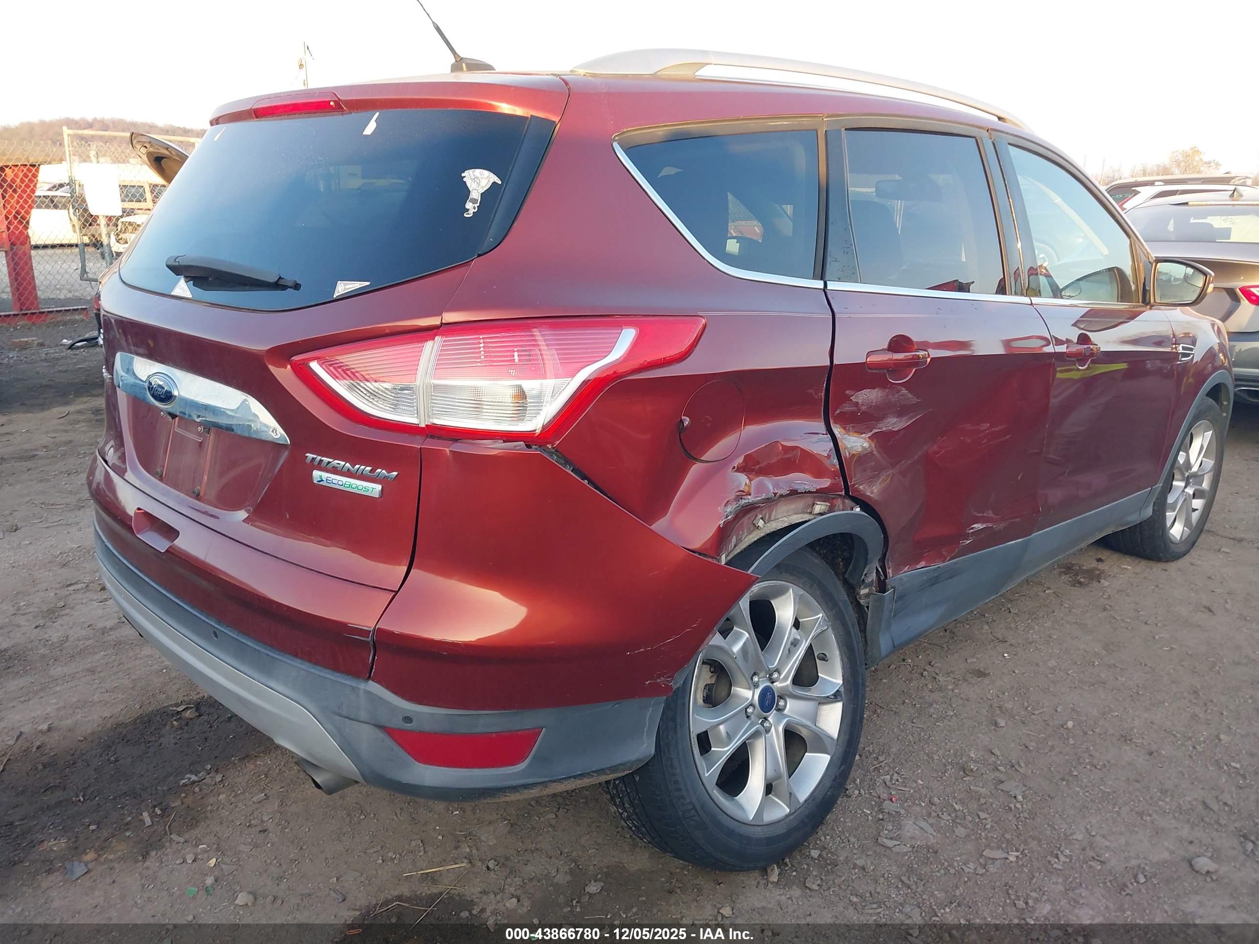 FORD ESCAPE image 4