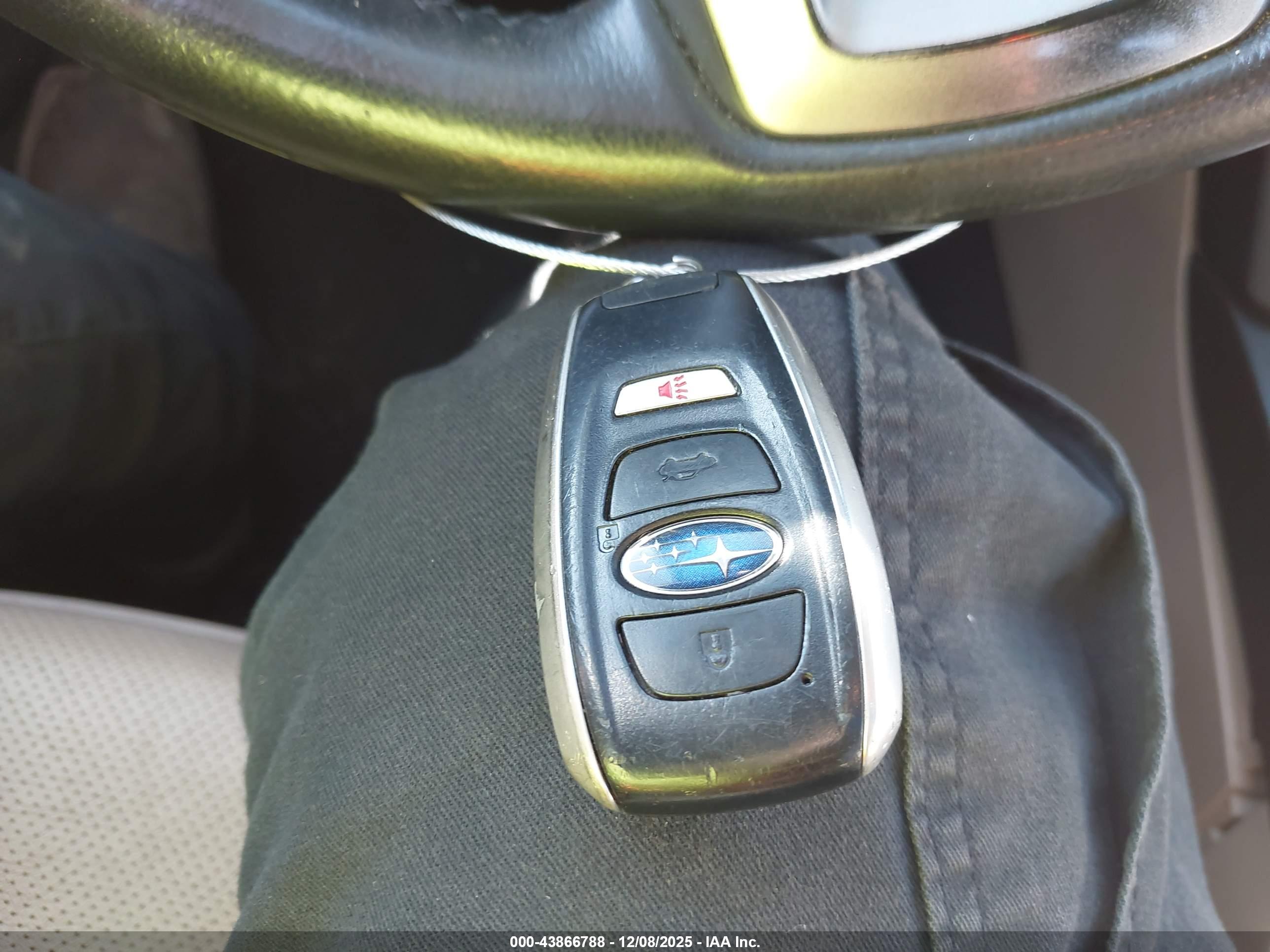 SUBARU OUTBACK image 11