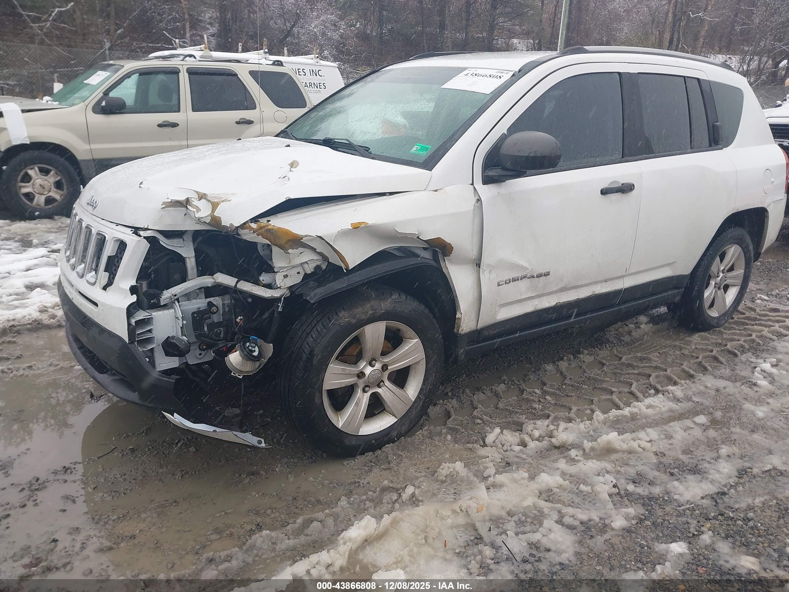JEEP COMPASS image 2