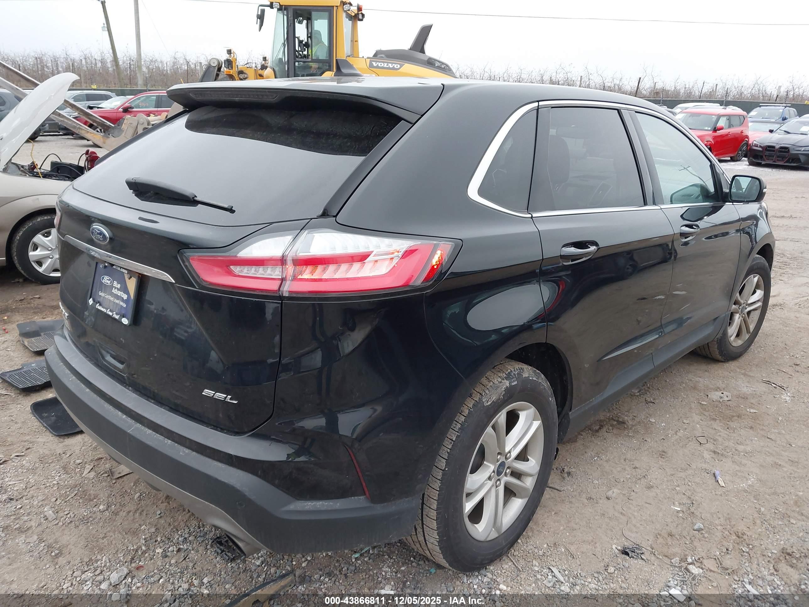 FORD EDGE image 4