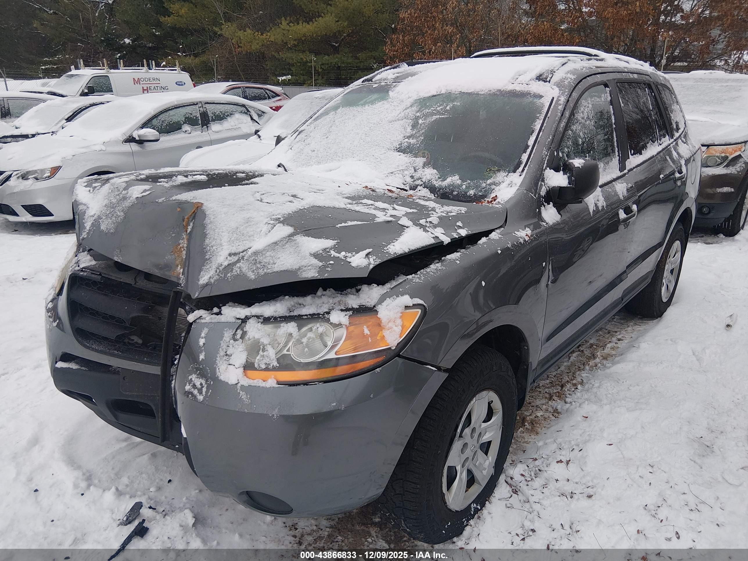 HYUNDAI SANTA image 2