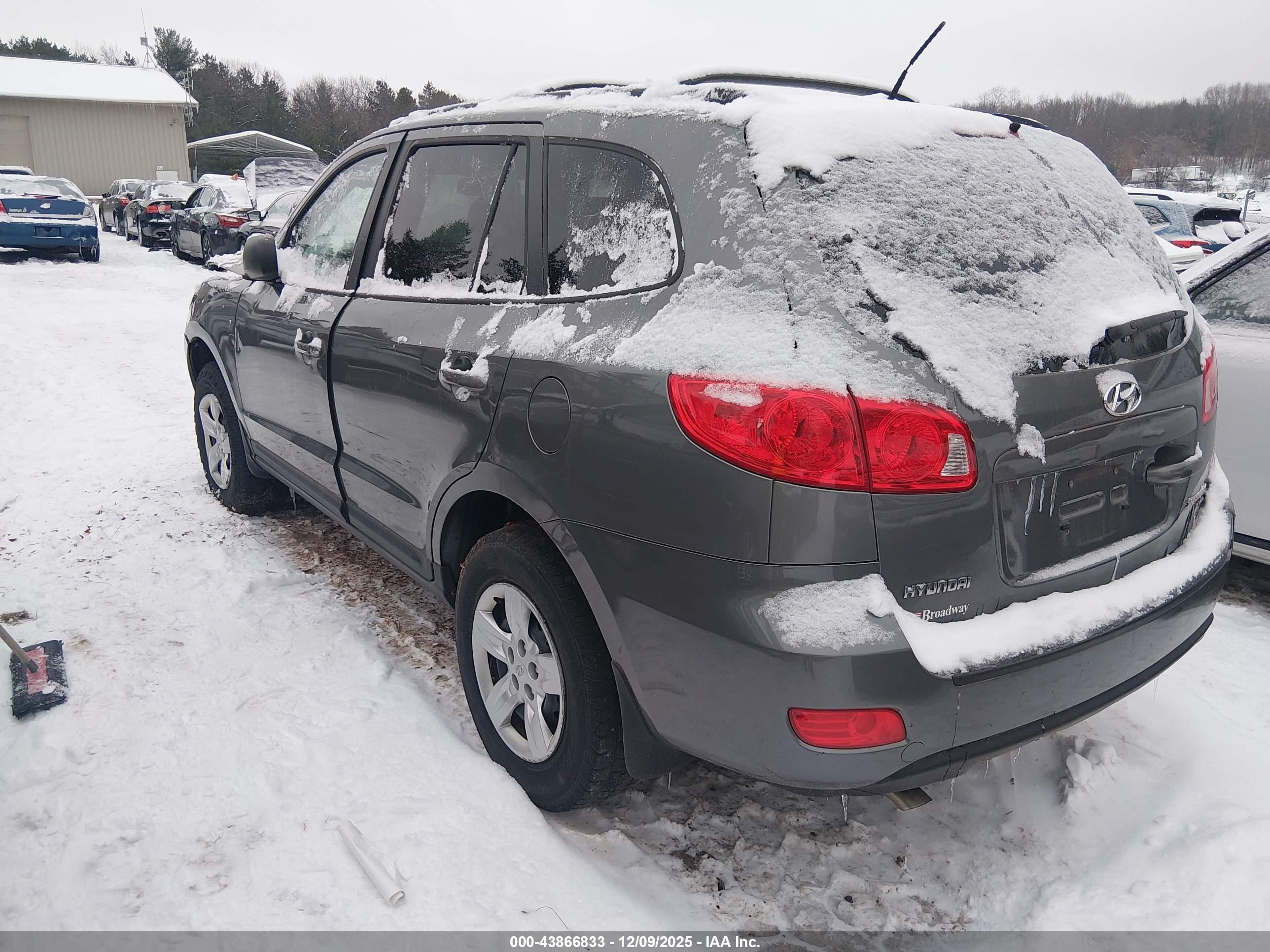 HYUNDAI SANTA image 3