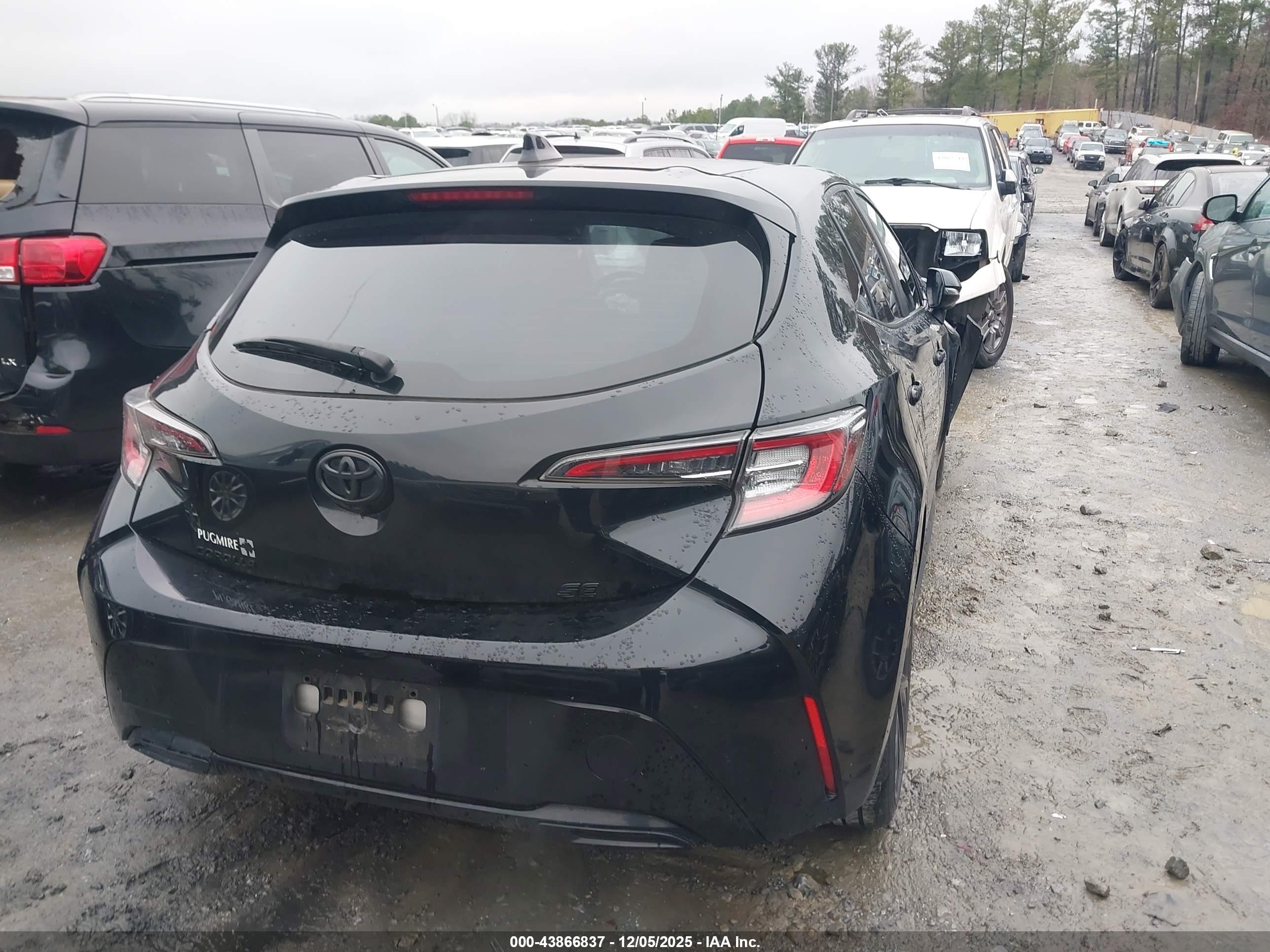 TOYOTA COROLLA image 4