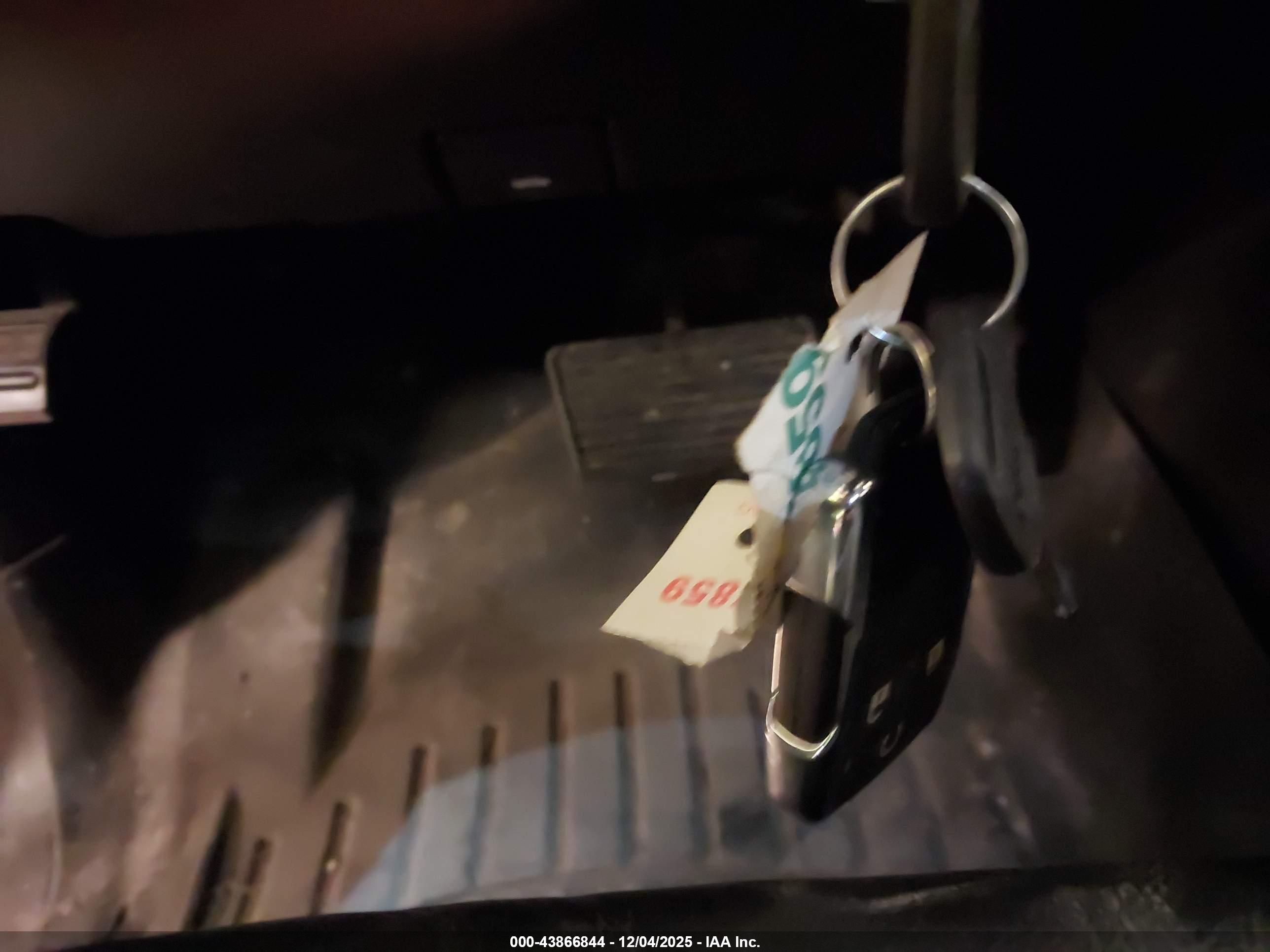 GMC SIERRA image 11
