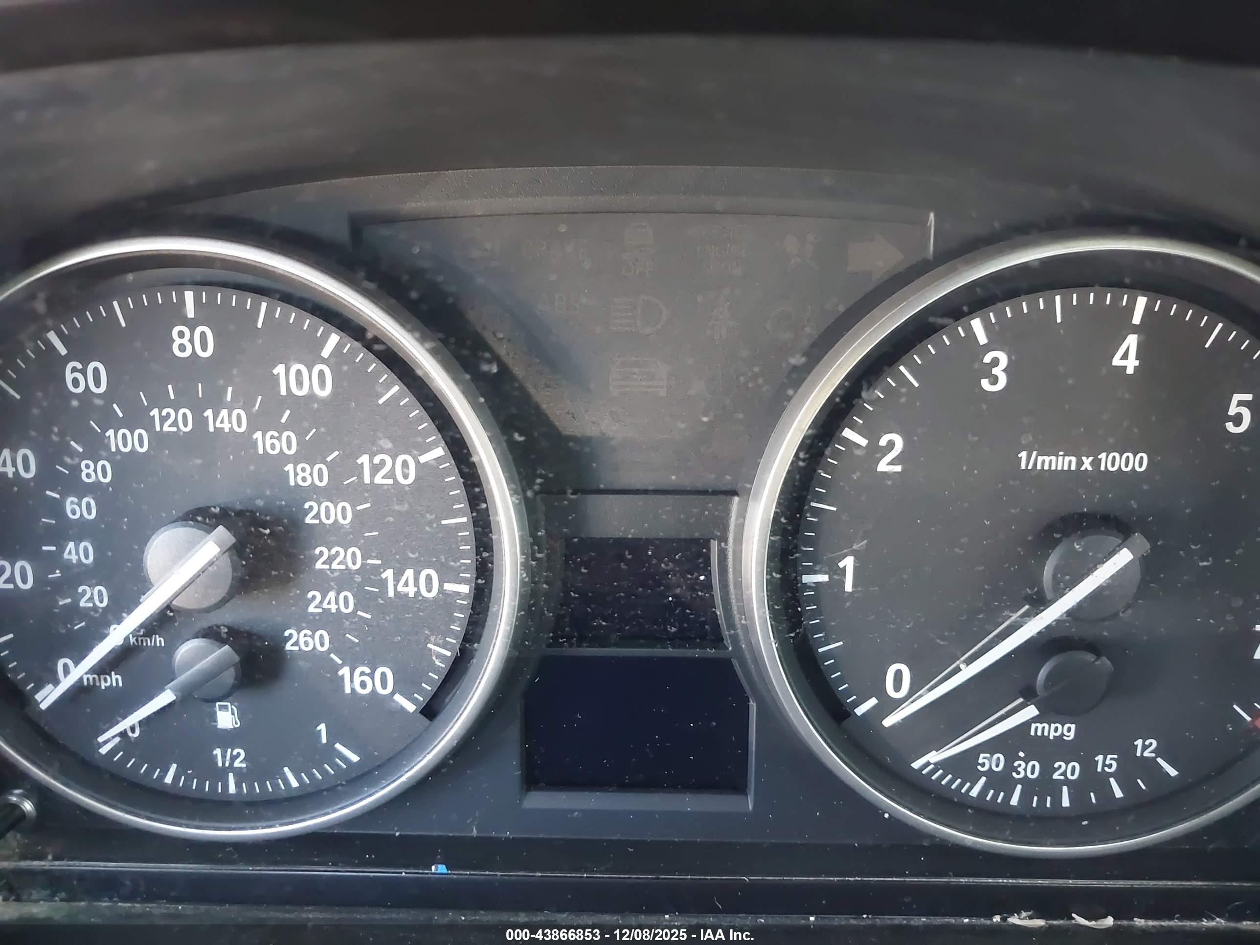 BMW 328I image 7