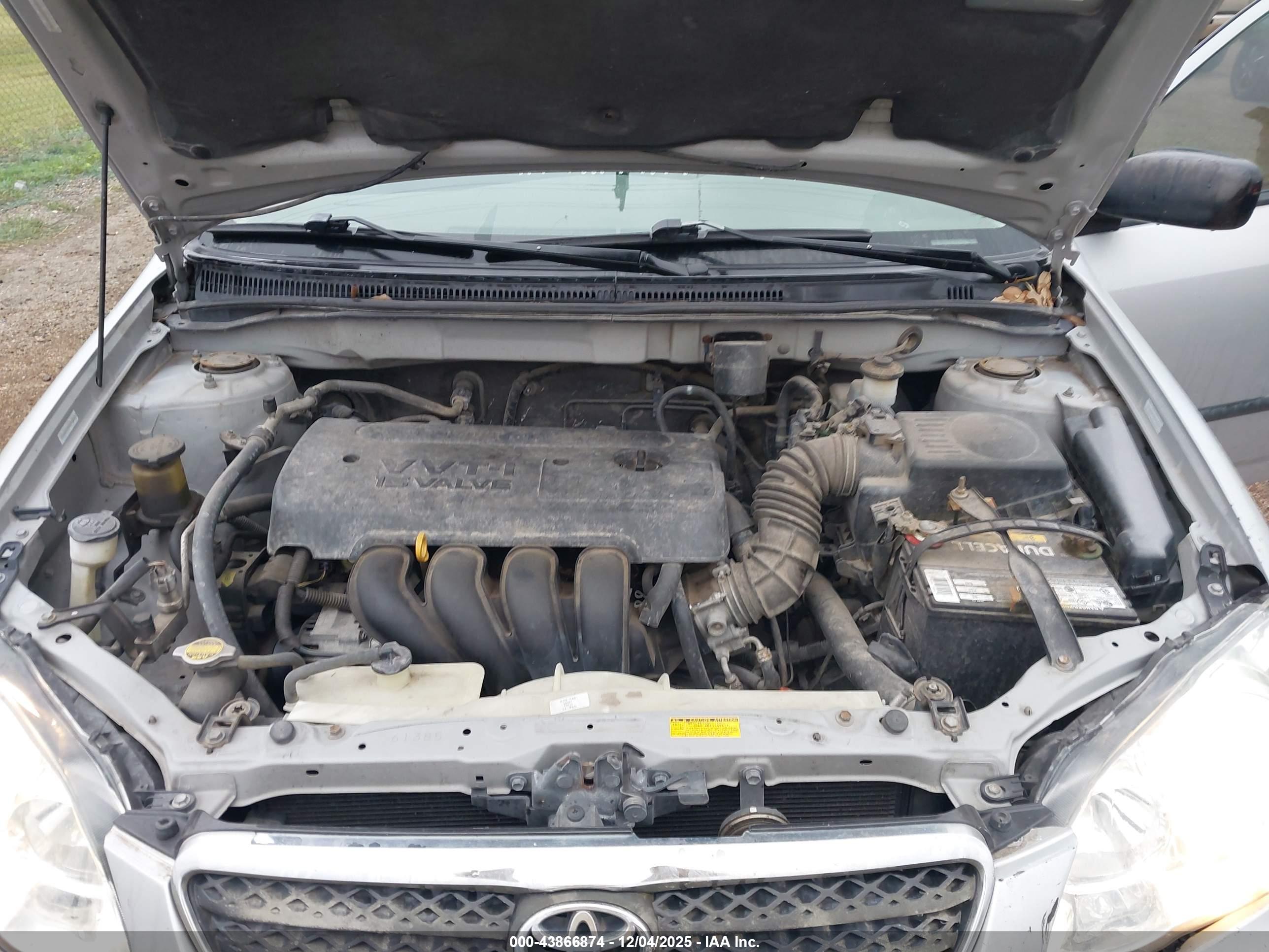 TOYOTA COROLLA image 10