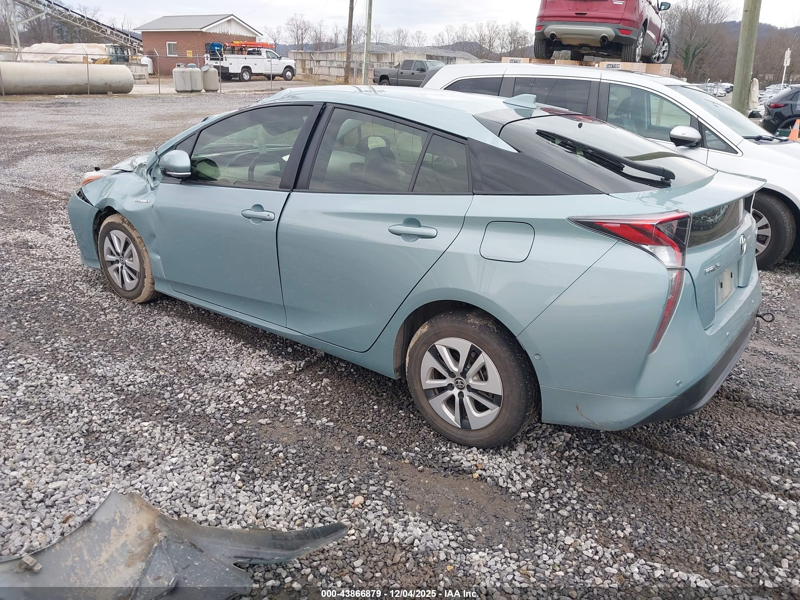 TOYOTA PRIUS image 3