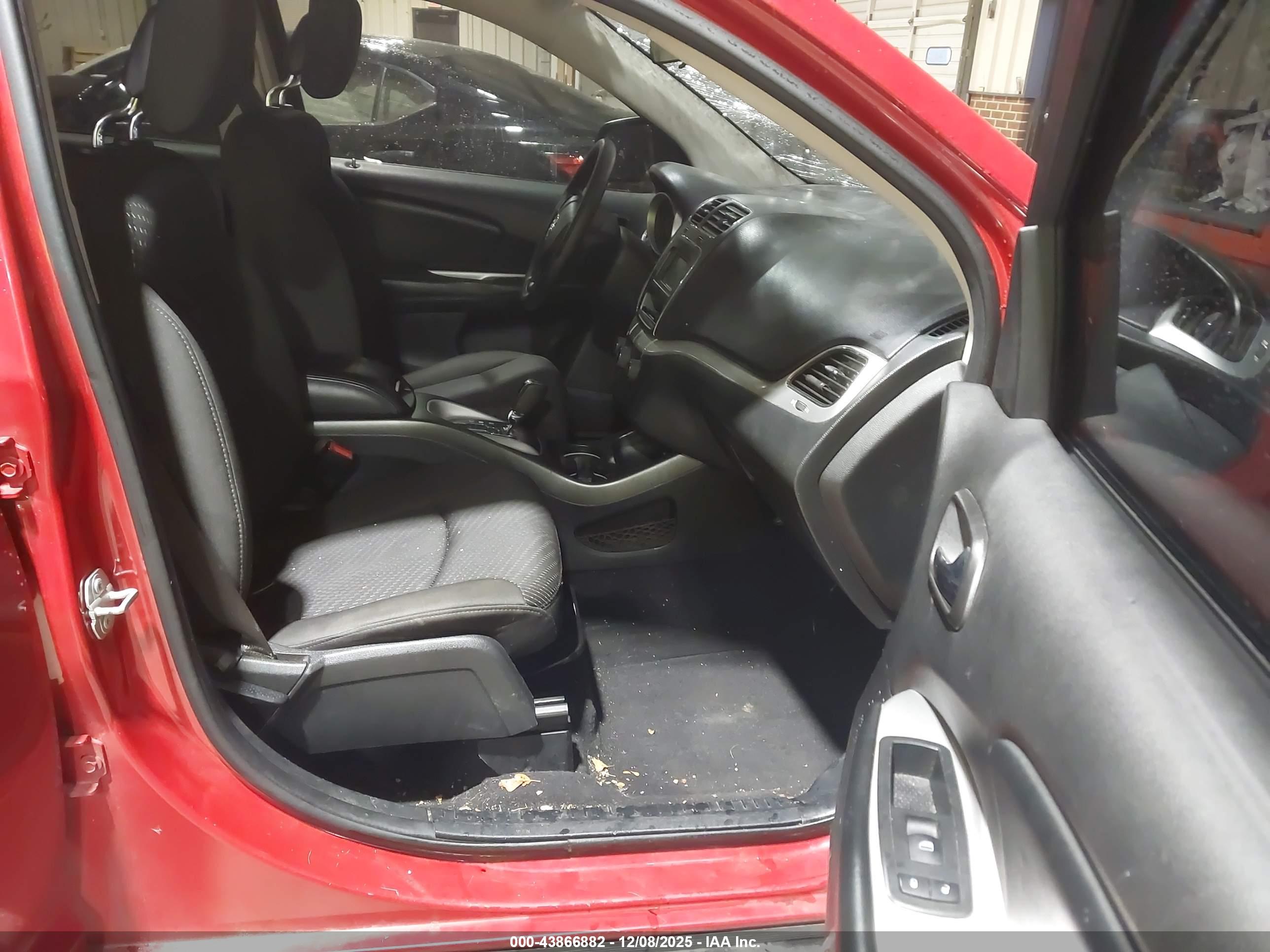 DODGE JOURNEY image 5