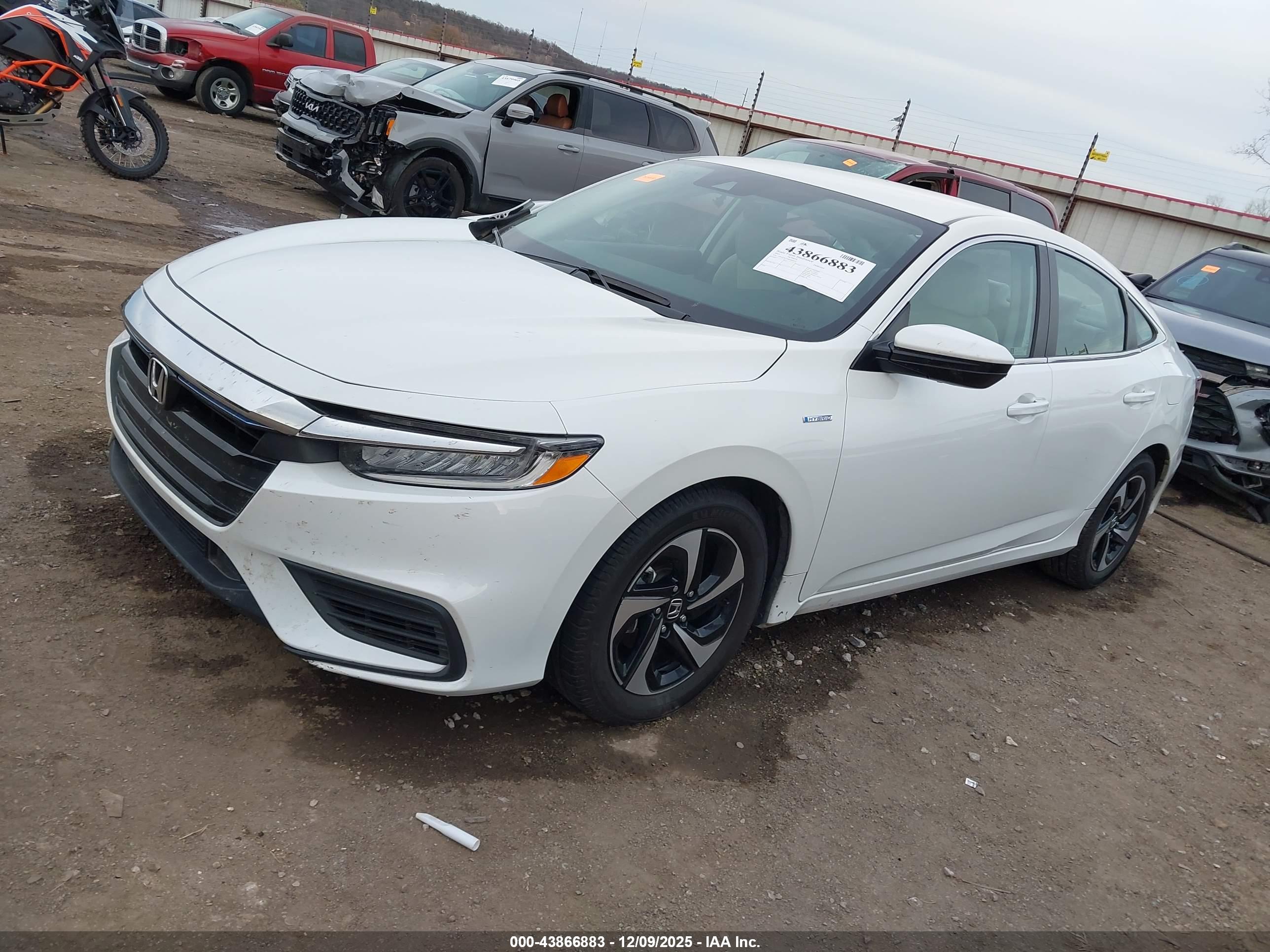 HONDA INSIGHT image 2
