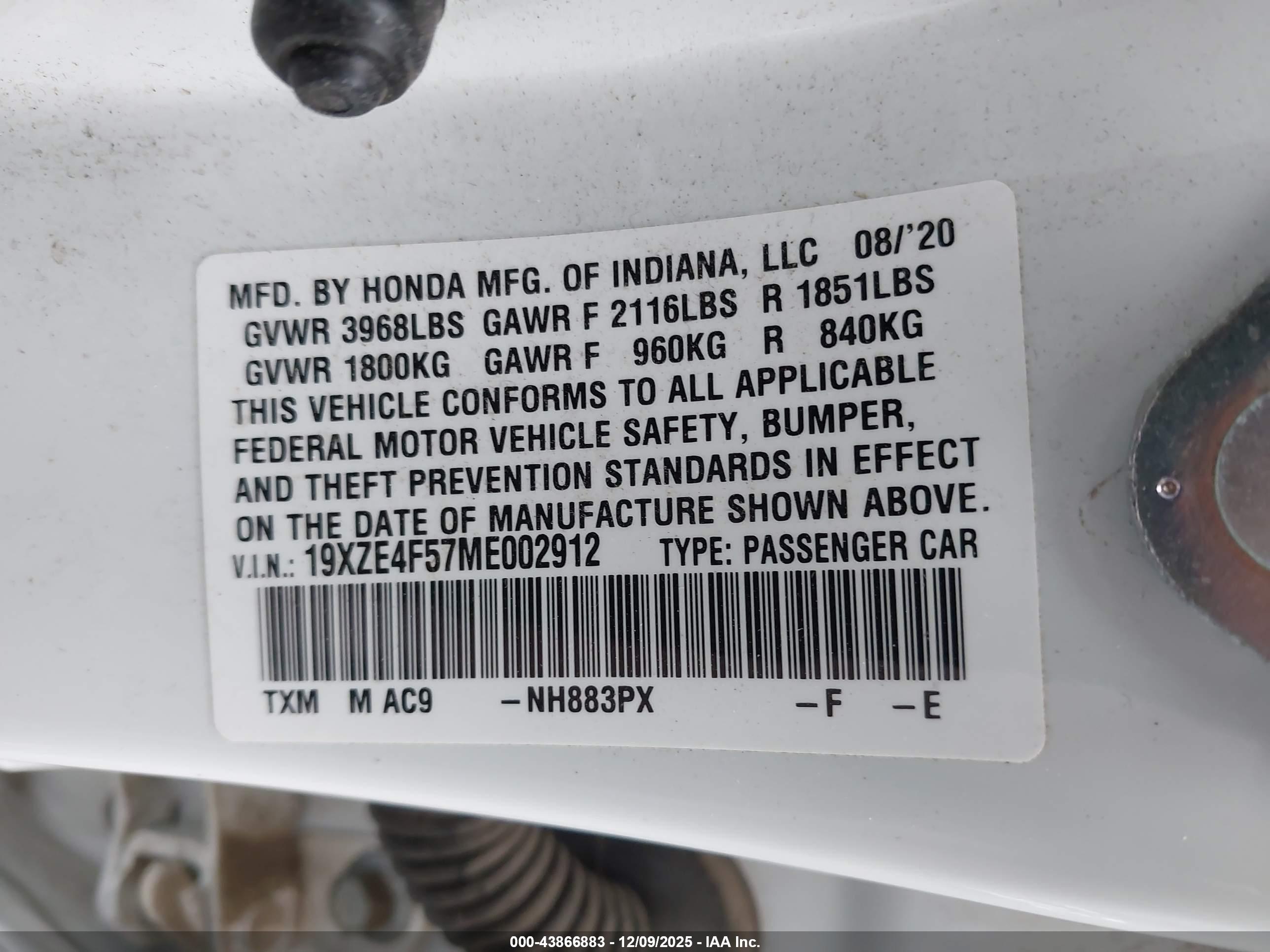 HONDA INSIGHT image 9