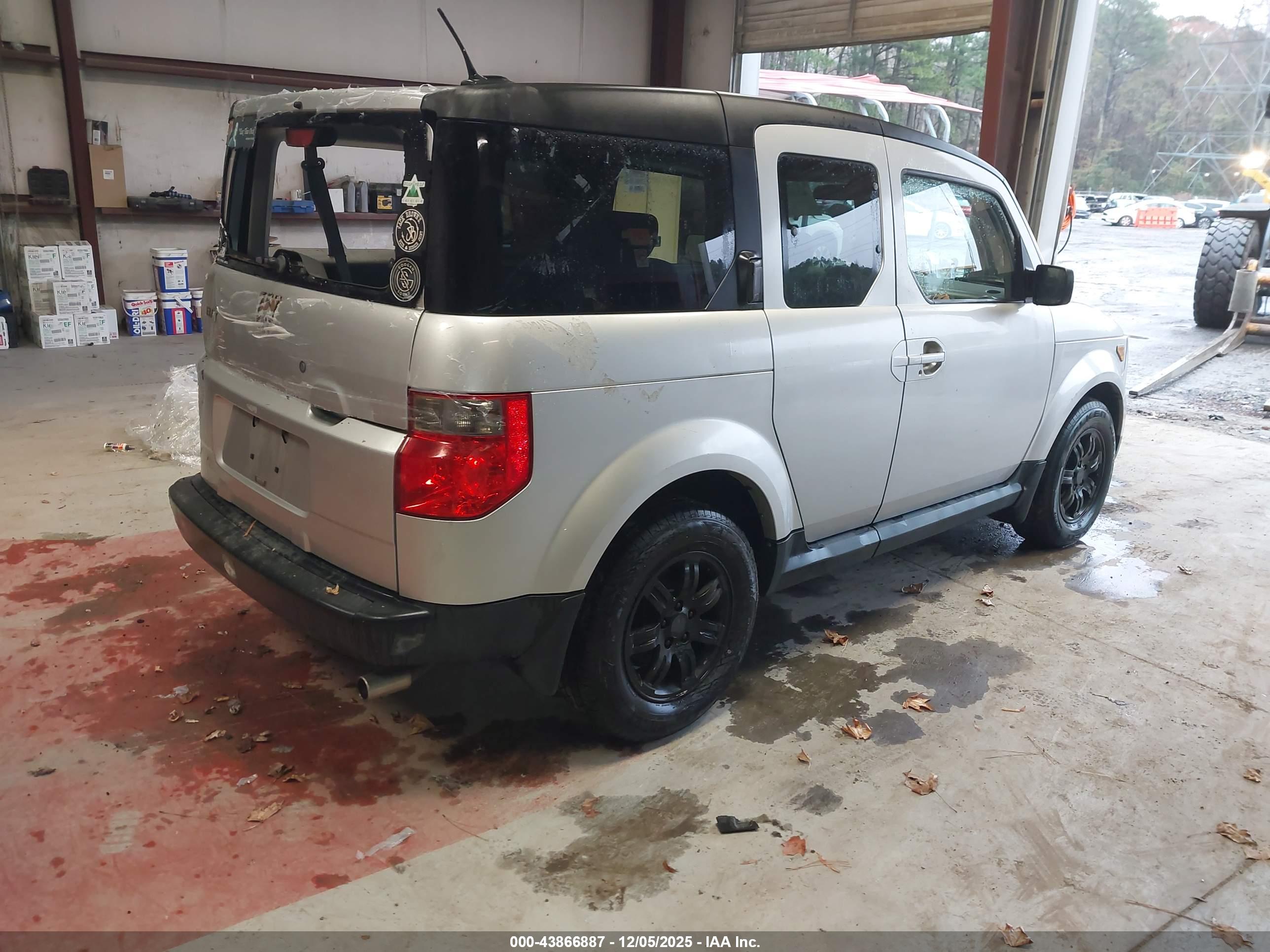 HONDA ELEMENT image 4
